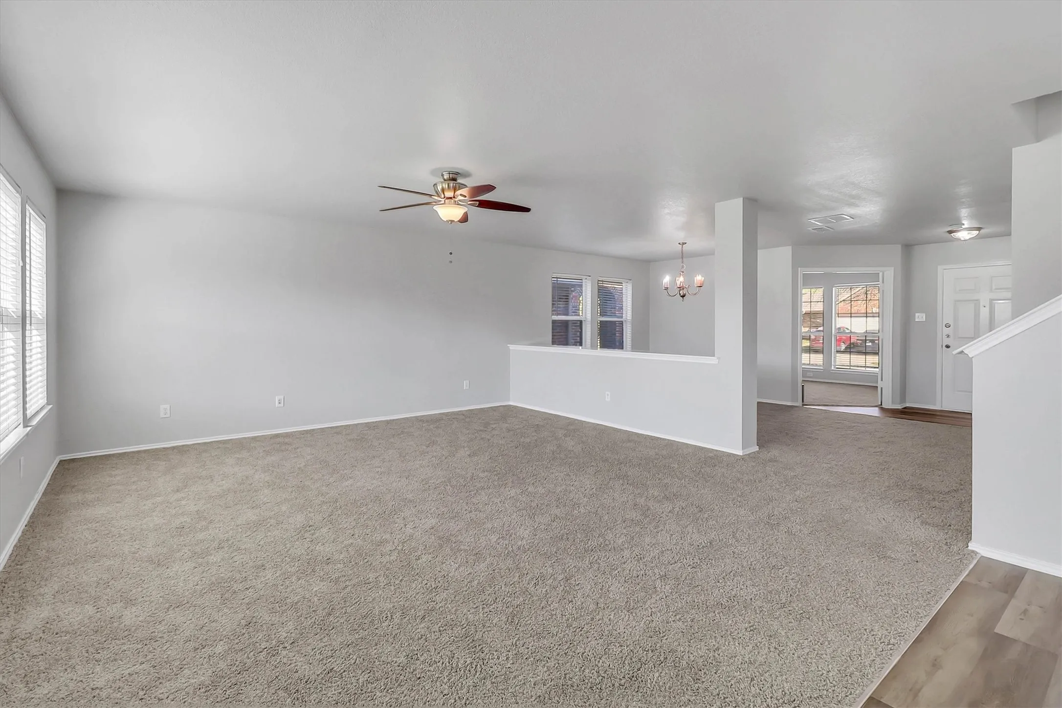 Single Family Residence For Sale in Collin County , 2045 Hanakoa Falls Drive, Anna, Texas 75409, 4 Bedroom, 3 Bathroom, 2 Garage spaces, 2,696 Sqft, built in 2005, mls#21215348, Real Estate Agent in Anna, Homes For Sale in Collin county, Homes For Sale in Anna, Realtor in Anna Texas, Real Estate Brokerage Independent Realty Texas, Luminita Cordes Realtor