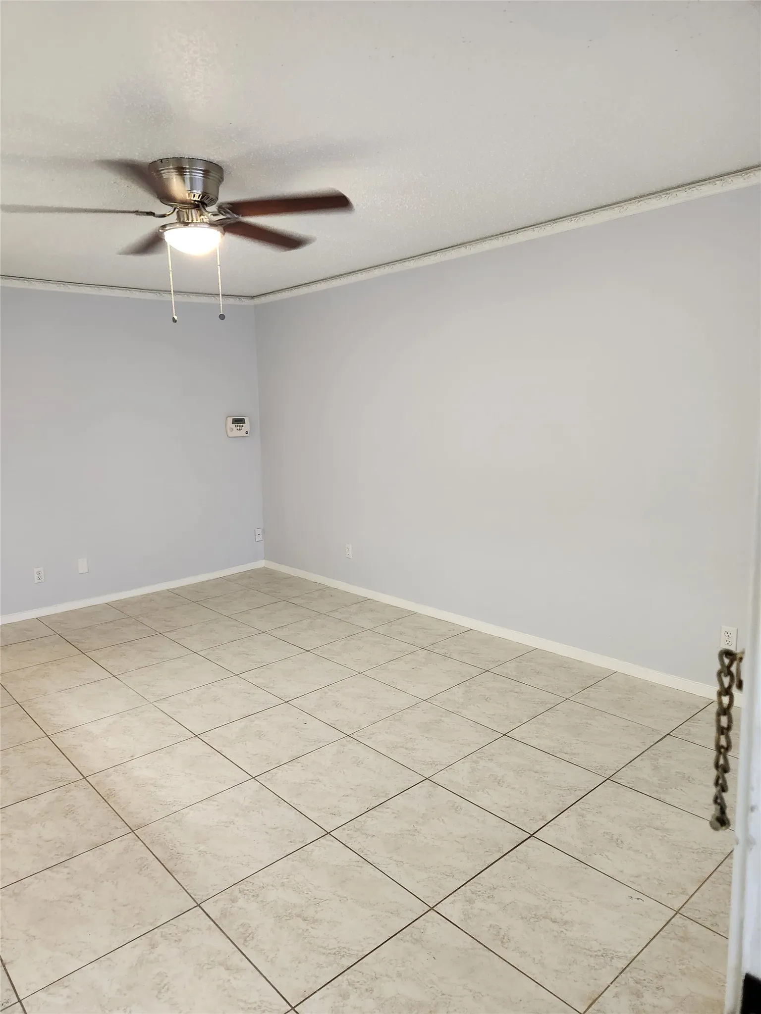 Condominium For Sale in Dallas County , 3624 Parkridge Drive 213, Dallas, Texas 75234, 1 Bedroom, 1 Bathroom, Garage spaces, 661 Sqft, built in 1982, Price $85,000, mls#21223744, Real Estate Agent in Dallas, Homes For Sale in Dallas county, Homes For Sale in Dallas, Realtor in Dallas Texas, Real Estate Brokerage Independent Realty Texas, Luminita Cordes Realtor