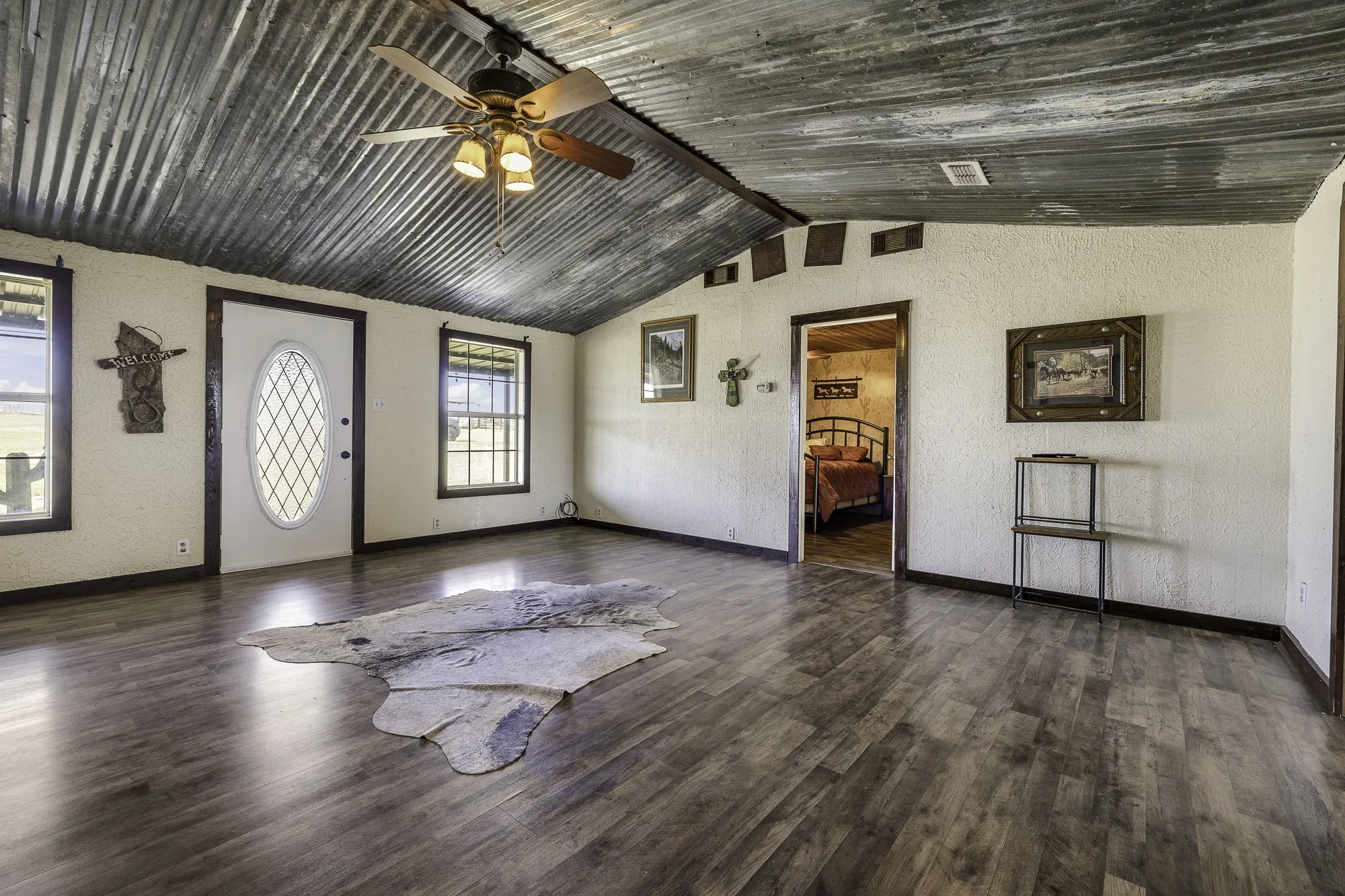 Single Family Residence For Sale in Comanche County , 951 County Road 347, Dublin, Texas 76446, 3 Bedroom, 3 Bathroom, Garage spaces, 1,794 Sqft, built in 1999, mls#21223753, Real Estate Agent in Dublin, Homes For Sale in Comanche county, Homes For Sale in Dublin, Realtor in Dublin Texas, Real Estate Brokerage Independent Realty Texas, Luminita Cordes Realtor