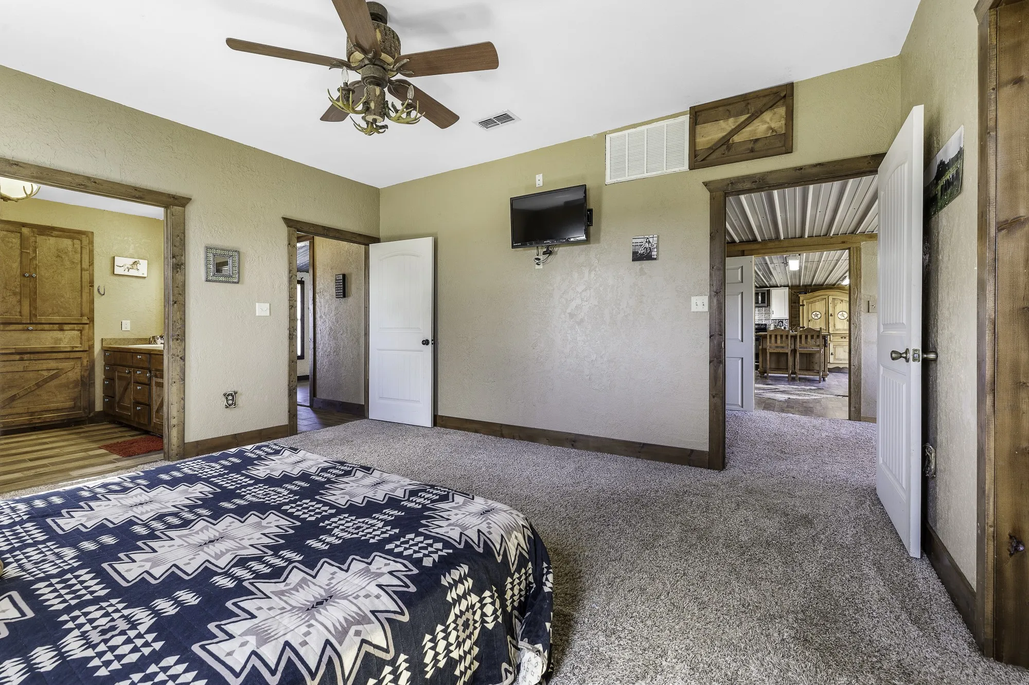 Single Family Residence For Sale in Comanche County , 951 County Road 347, Dublin, Texas 76446, 3 Bedroom, 3 Bathroom, Garage spaces, 1,794 Sqft, built in 1999, mls#21223753, Real Estate Agent in Dublin, Homes For Sale in Comanche county, Homes For Sale in Dublin, Realtor in Dublin Texas, Real Estate Brokerage Independent Realty Texas, Luminita Cordes Realtor