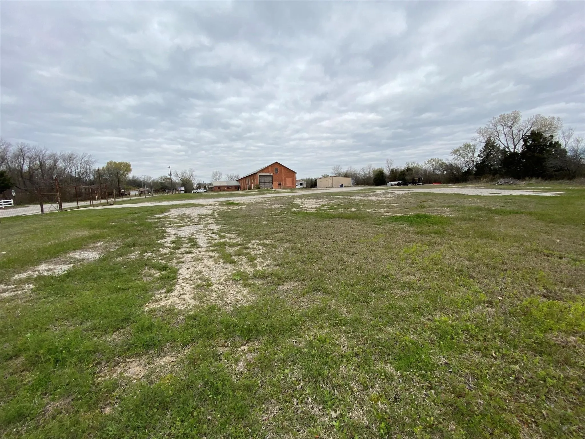 Office For Sale in Montague County , 901 Decatur Street, Bowie, Texas 76230, 0, 0, Garage spaces, 13,800 Sqft, built in 1948, Preowned, Price $550,000, mls#21223814, Real Estate Agent in Bowie, Homes For Sale in Montague county, Homes For Sale in Bowie, Realtor in Bowie Texas, Real Estate Brokerage Independent Realty Texas, Luminita Cordes Realtor