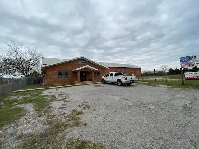 Office For Sale in Montague County , 901 Decatur Street, Bowie, Texas 76230, 0, 0, Garage spaces, 13,800 Sqft, built in 1948, Preowned, Price $550,000, mls#21223814, Real Estate Agent in Bowie, Homes For Sale in Montague county, Homes For Sale in Bowie, Realtor in Bowie Texas, Real Estate Brokerage Independent Realty Texas, Luminita Cordes Realtor