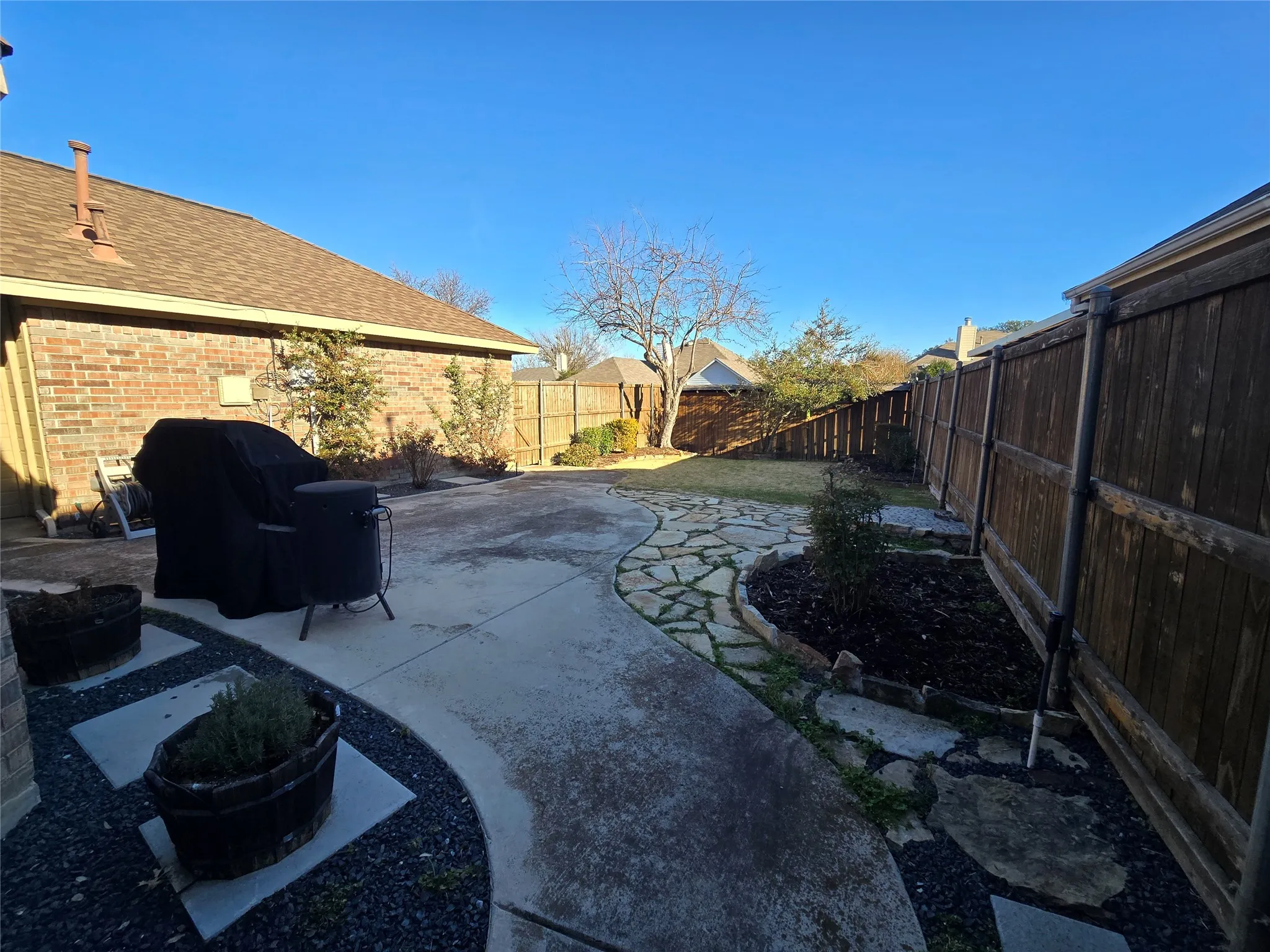 Single Family Residence For Sale in Collin County , 6712 Mantissa Drive, Plano, Texas 75023, 4 Bedroom, 3 Bathroom, 2 Garage spaces, 2,164 Sqft, built in 1991, mls#21211361, Real Estate Agent in Plano, Homes For Sale in Collin county, Homes For Sale in Plano, Realtor in Plano Texas, Real Estate Brokerage Independent Realty Texas, Luminita Cordes Realtor