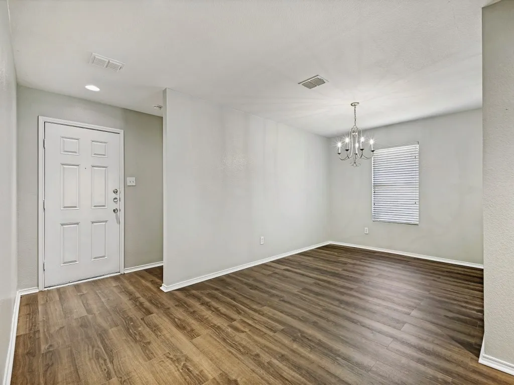 Single Family Residence For Sale in Denton County , 1442 Whitewater Drive, Little Elm, Texas 75068, 3 Bedroom, 2 Bathroom, 2 Garage spaces, 1,429 Sqft, built in 2006, mls#21223853, Real Estate Agent in Little Elm, Homes For Sale in Denton county, Homes For Sale in Little Elm, Realtor in Little Elm Texas, Real Estate Brokerage Independent Realty Texas, Luminita Cordes Realtor