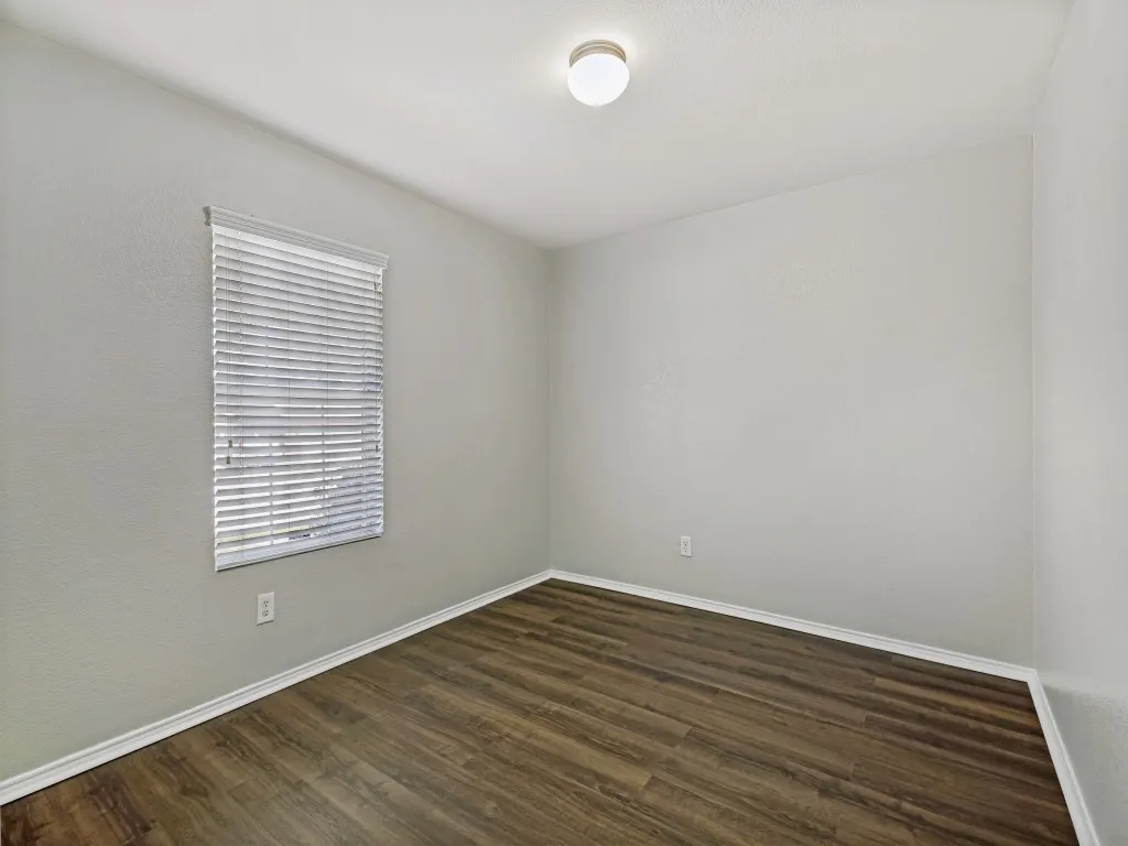 Single Family Residence For Sale in Denton County , 1442 Whitewater Drive, Little Elm, Texas 75068, 3 Bedroom, 2 Bathroom, 2 Garage spaces, 1,429 Sqft, built in 2006, mls#21223853, Real Estate Agent in Little Elm, Homes For Sale in Denton county, Homes For Sale in Little Elm, Realtor in Little Elm Texas, Real Estate Brokerage Independent Realty Texas, Luminita Cordes Realtor