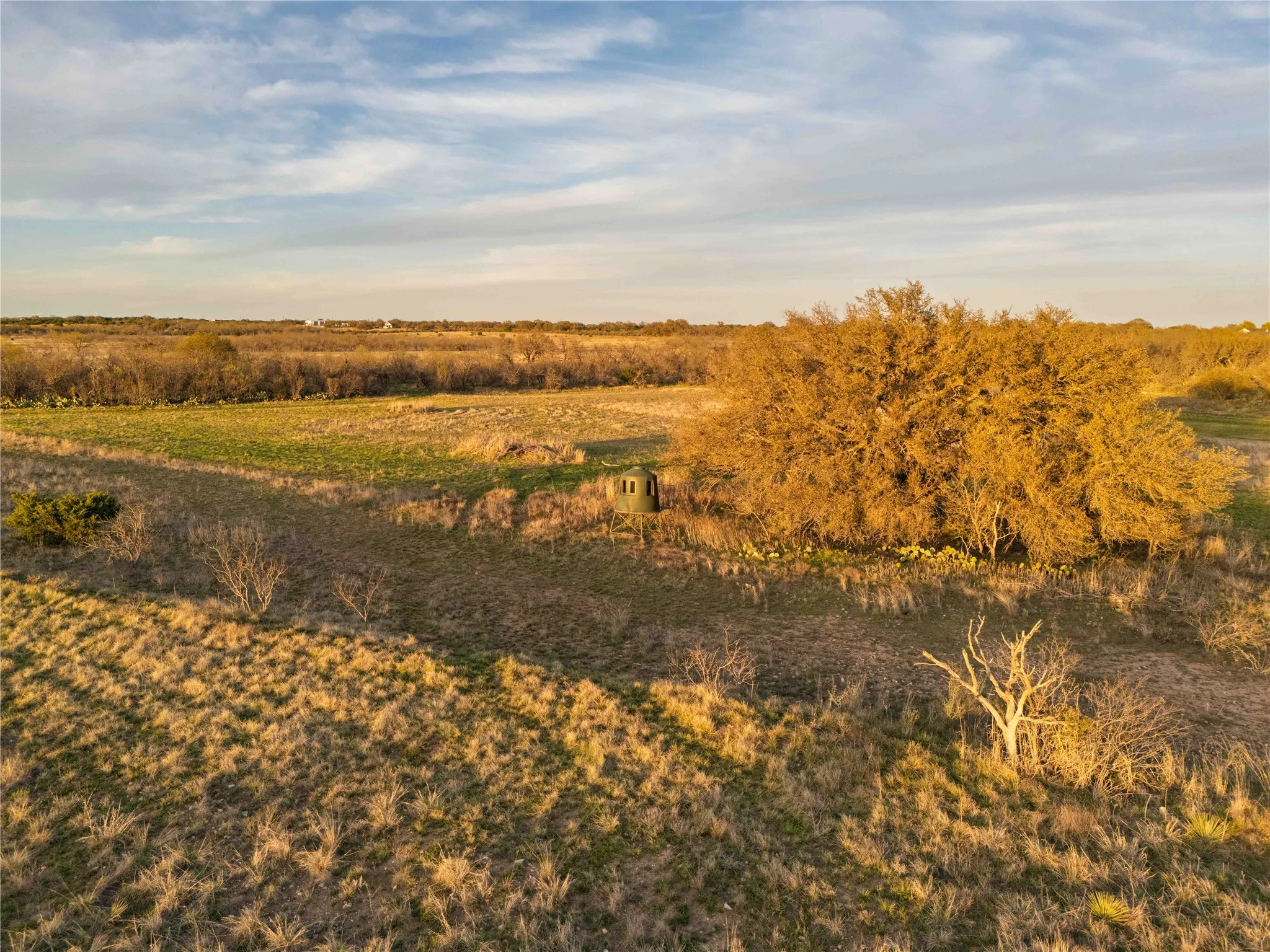 Ranch For Sale in Mc Culloch County , 3873 N US Highway 87, Brady, Texas 76825, 0, 0, Garage spaces, 0 Sqft, built in 1980, mls#21223887, Real Estate Agent in Brady, Homes For Sale in Mc Culloch county, Homes For Sale in Brady, Realtor in Brady Texas, Real Estate Brokerage Independent Realty Texas, Luminita Cordes Realtor