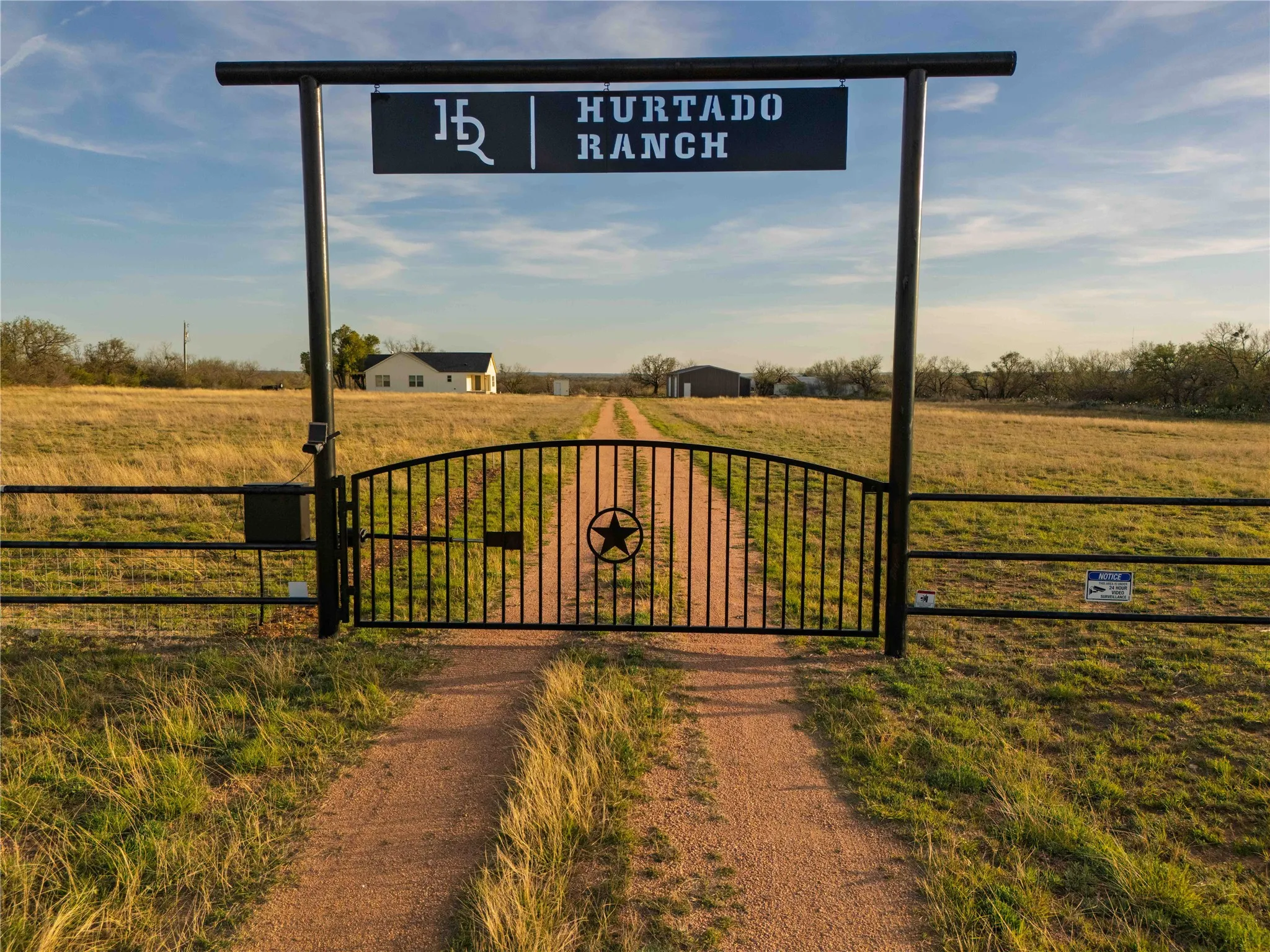 Ranch For Sale in Mc Culloch County , 3873 N US Highway 87, Brady, Texas 76825, 0, 0, Garage spaces, 0 Sqft, built in 1980, mls#21223887, Real Estate Agent in Brady, Homes For Sale in Mc Culloch county, Homes For Sale in Brady, Realtor in Brady Texas, Real Estate Brokerage Independent Realty Texas, Luminita Cordes Realtor