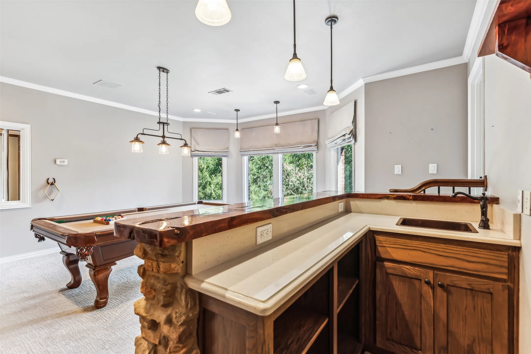 Single Family Residence For Sale in Collin County , 1815 W Forest Grove Road, Lucas, Texas 75002, 4 Bedrooms, 5 Bathrooms, 3 Garage spaces, 5,450 Sqft, built in 1998, Preowned, Price $1,850,000, mls#21203628, Real Estate Agent in Lucas, Homes For Sale in Collin county, Homes For Sale in Lucas, Realtor in Lucas Texas, Real Estate Brokerage Independent Realty Texas, Luminita Cordes Realtor