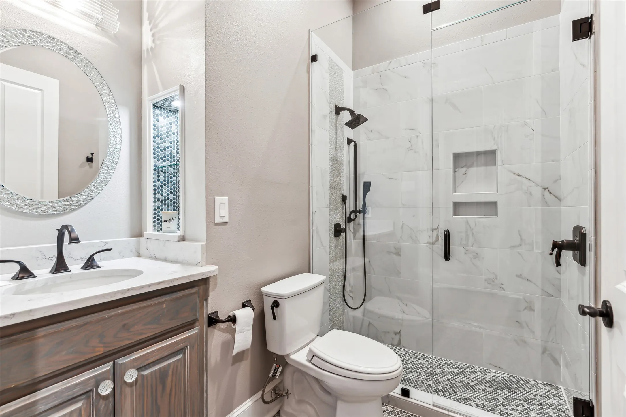 Single Family Residence For Sale in Collin County , 1815 W Forest Grove Road, Lucas, Texas 75002, 4 Bedrooms, 5 Bathrooms, 3 Garage spaces, 5,450 Sqft, built in 1998, Preowned, Price $1,850,000, mls#21203628, Real Estate Agent in Lucas, Homes For Sale in Collin county, Homes For Sale in Lucas, Realtor in Lucas Texas, Real Estate Brokerage Independent Realty Texas, Luminita Cordes Realtor