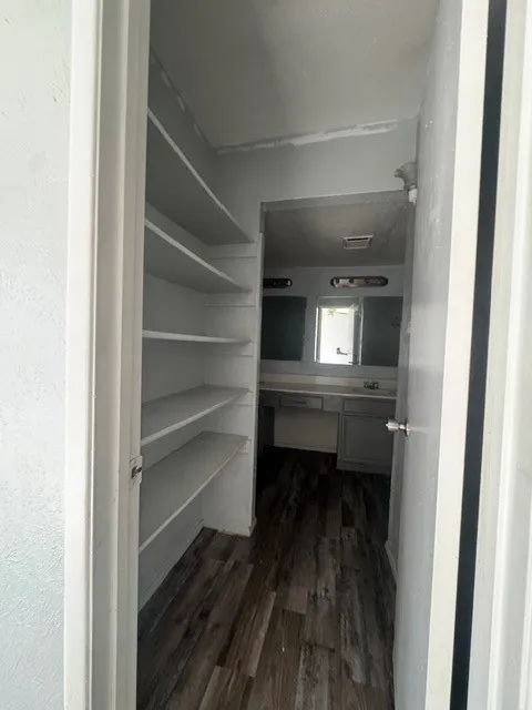 Single Family Residence For Sale in Dallas County , 9551 Gonzales Drive, Dallas, Texas 75227, 2 Bedroom, 1 Bathroom, Garage spaces, 940 Sqft, built in 1982, Preowned, mls#21223675, Real Estate Agent in Dallas, Homes For Sale in Dallas county, Homes For Sale in Dallas, Realtor in Dallas Texas, Real Estate Brokerage Independent Realty Texas, Luminita Cordes Realtor