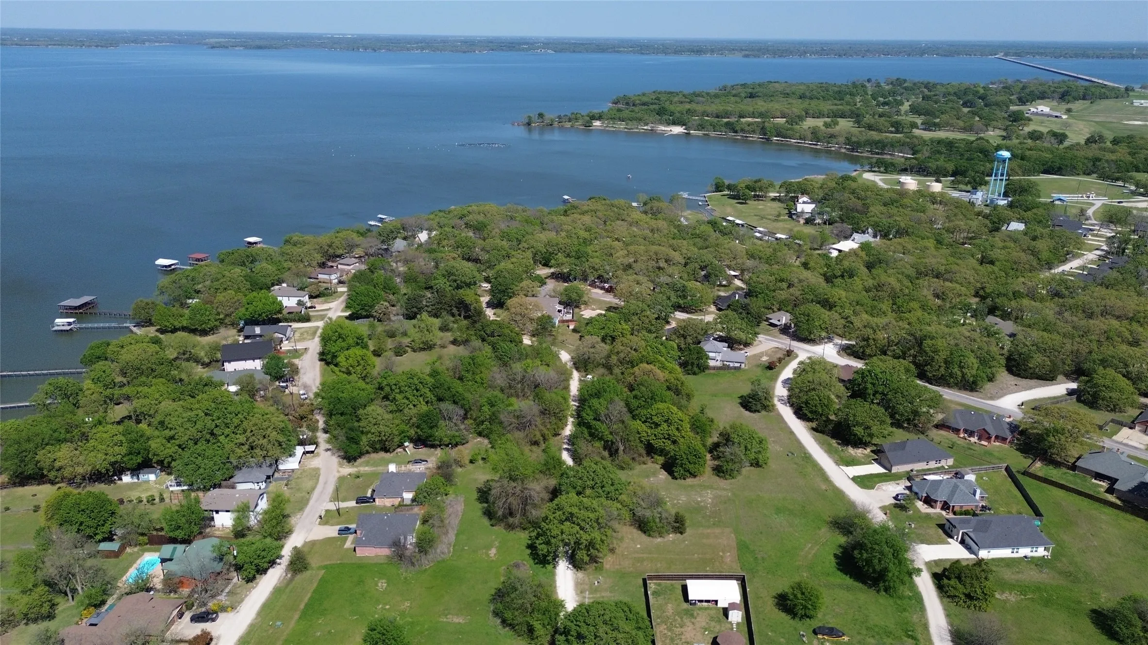 Unimproved Land For Sale in Hunt County , 717 Hillside Drive, West Tawakoni, Texas 75474, 0, 0, Garage spaces, 0 Sqft, built in 0, mls#21220185, Real Estate Agent in West Tawakoni, Homes For Sale in Hunt county, Homes For Sale in West Tawakoni, Realtor in West Tawakoni Texas, Real Estate Brokerage Independent Realty Texas, Luminita Cordes Realtor