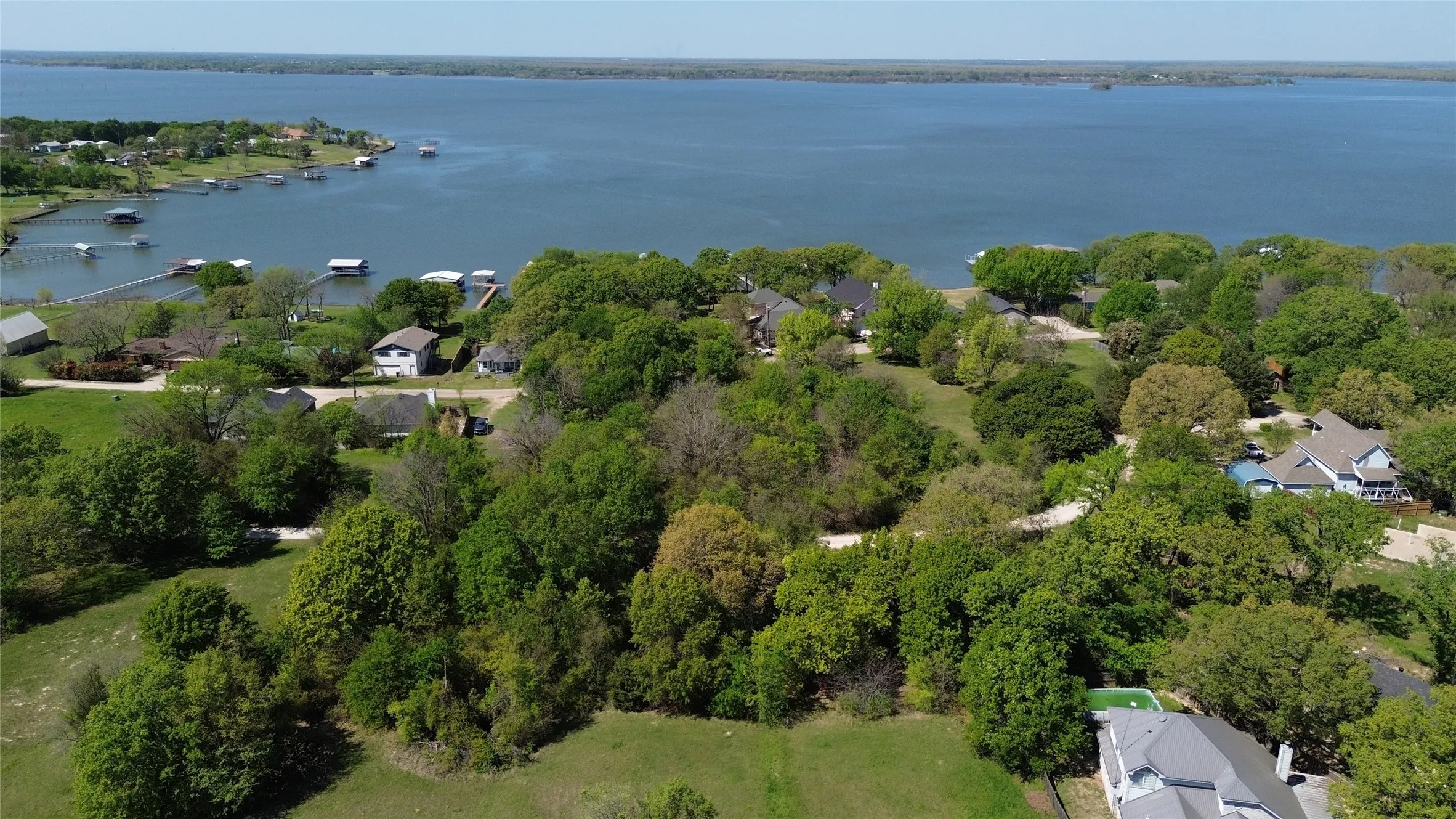 Unimproved Land For Sale in Hunt County , 717 Hillside Drive, West Tawakoni, Texas 75474, 0, 0, Garage spaces, 0 Sqft, built in 0, mls#21220185, Real Estate Agent in West Tawakoni, Homes For Sale in Hunt county, Homes For Sale in West Tawakoni, Realtor in West Tawakoni Texas, Real Estate Brokerage Independent Realty Texas, Luminita Cordes Realtor