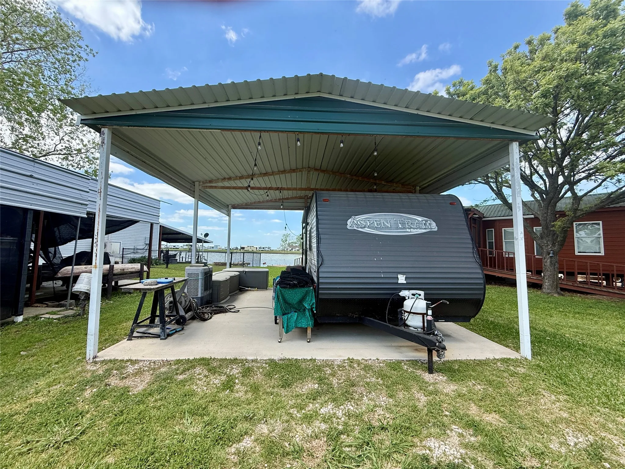Improved Land For Sale in Navarro County , 15 Pelican Isle Dr., Kerens, Texas 75144, 0, 0, Garage spaces, 0 Sqft, built in 2012, mls#21219720, Real Estate Agent in Kerens, Homes For Sale in Navarro county, Homes For Sale in Kerens, Realtor in Kerens Texas, Real Estate Brokerage Independent Realty Texas, Luminita Cordes Realtor