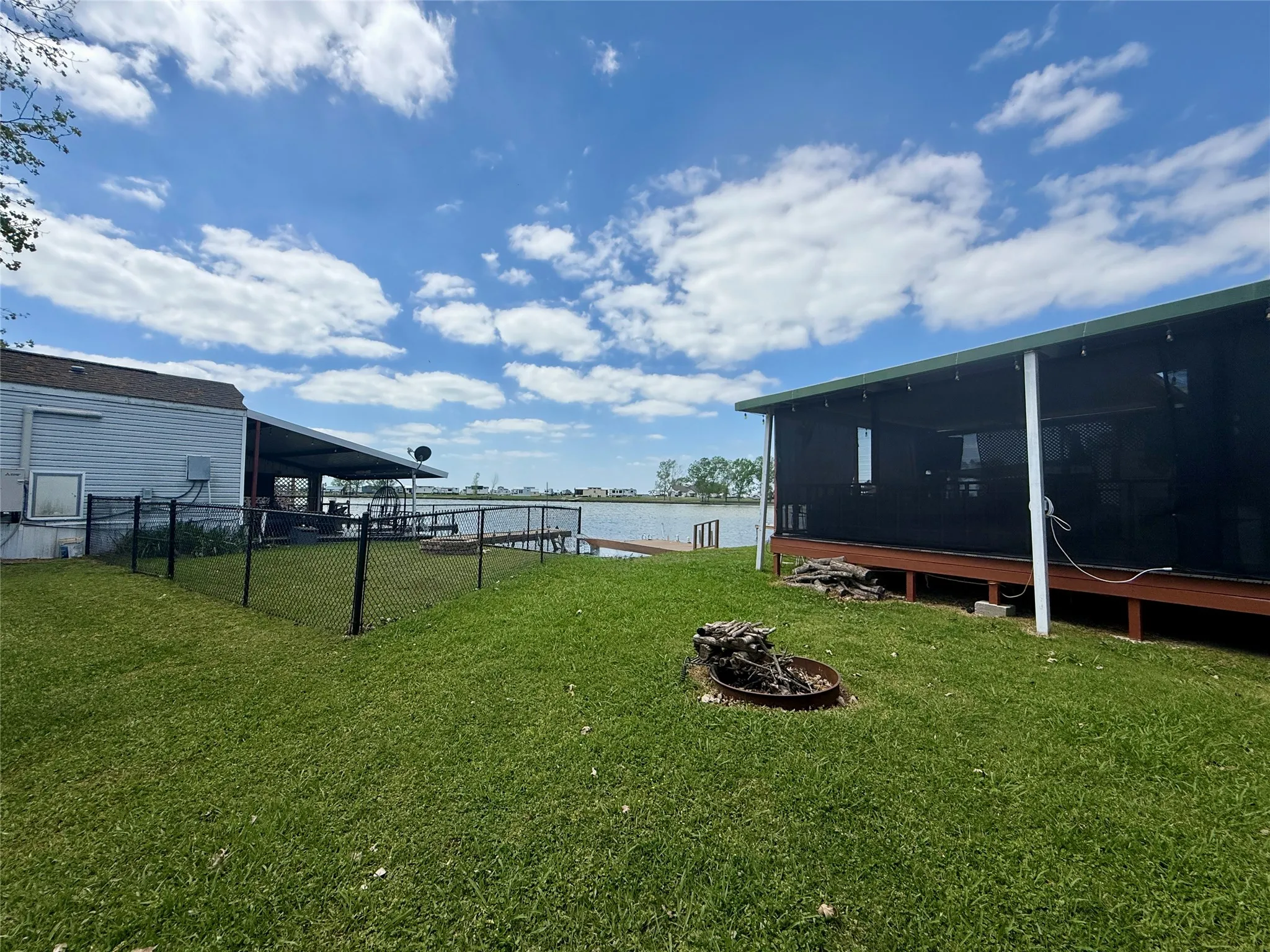 Improved Land For Sale in Navarro County , 15 Pelican Isle Dr., Kerens, Texas 75144, 0, 0, Garage spaces, 0 Sqft, built in 2012, mls#21219720, Real Estate Agent in Kerens, Homes For Sale in Navarro county, Homes For Sale in Kerens, Realtor in Kerens Texas, Real Estate Brokerage Independent Realty Texas, Luminita Cordes Realtor