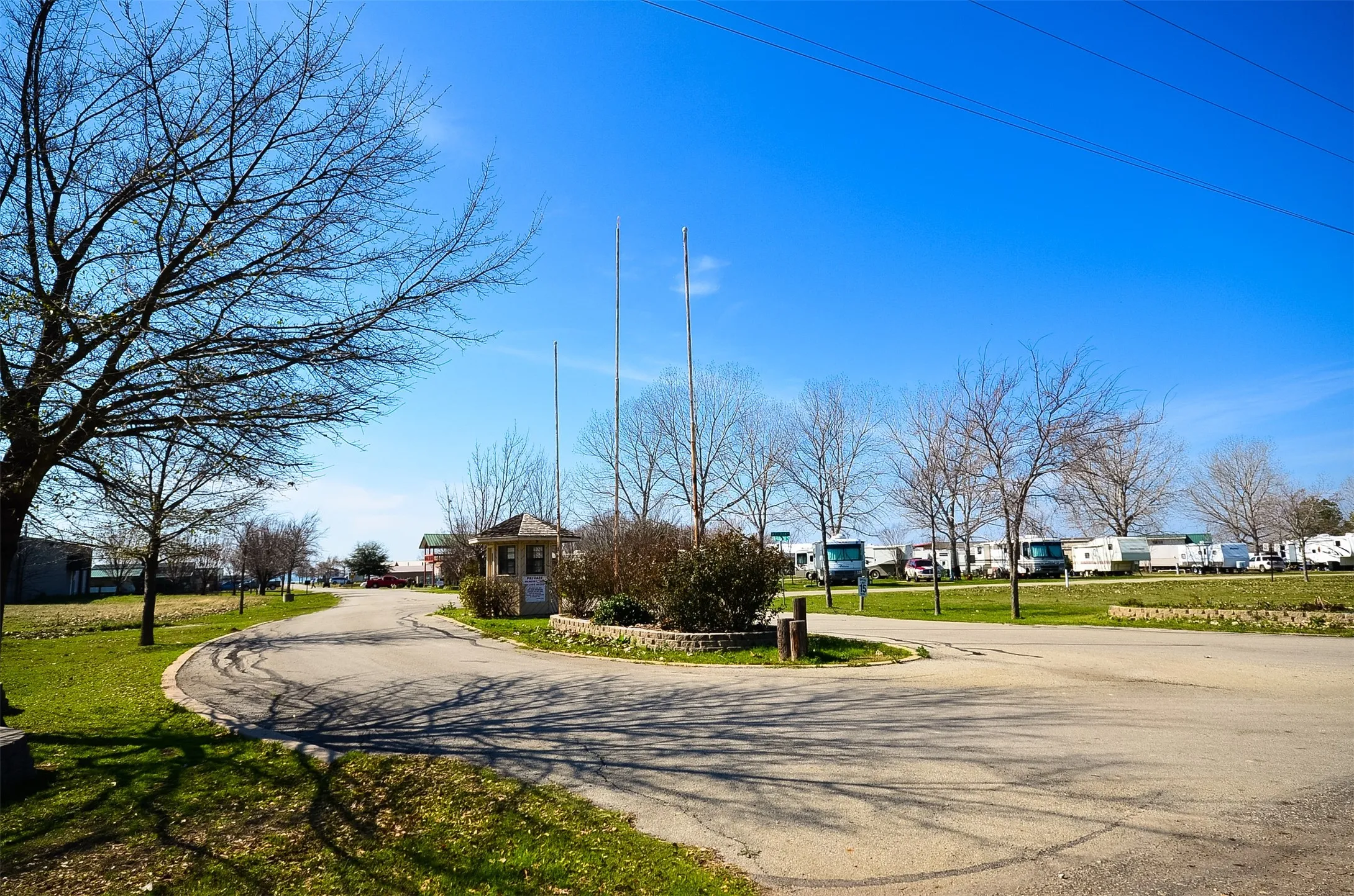 Improved Land For Sale in Navarro County , 15 Pelican Isle Dr., Kerens, Texas 75144, 0, 0, Garage spaces, 0 Sqft, built in 2012, mls#21219720, Real Estate Agent in Kerens, Homes For Sale in Navarro county, Homes For Sale in Kerens, Realtor in Kerens Texas, Real Estate Brokerage Independent Realty Texas, Luminita Cordes Realtor