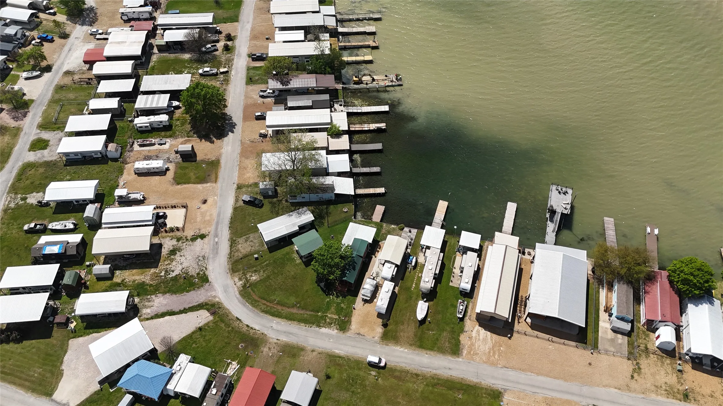 Improved Land For Sale in Navarro County , 15 Pelican Isle Dr., Kerens, Texas 75144, 0, 0, Garage spaces, 0 Sqft, built in 2012, mls#21219720, Real Estate Agent in Kerens, Homes For Sale in Navarro county, Homes For Sale in Kerens, Realtor in Kerens Texas, Real Estate Brokerage Independent Realty Texas, Luminita Cordes Realtor