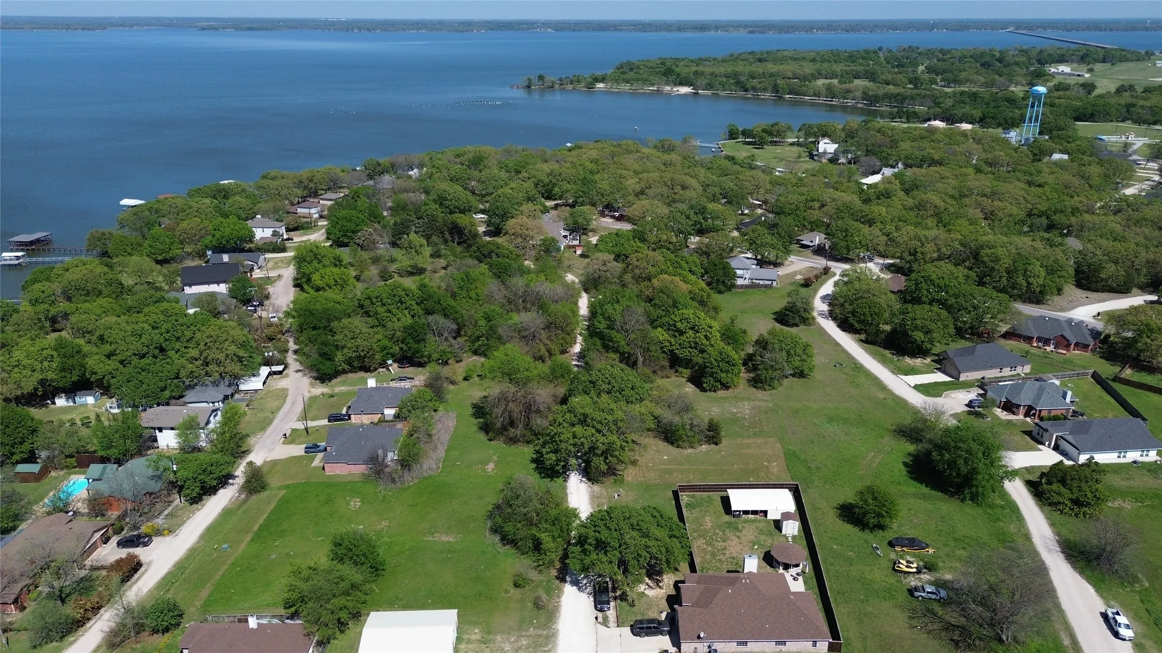 Unimproved Land For Sale in Hunt County , 725 Hillside Drive Lot 7, West Tawakoni, Texas 75474, 0, 0, Garage spaces, 0 Sqft, built in 0, mls#21220111, Real Estate Agent in West Tawakoni, Homes For Sale in Hunt county, Homes For Sale in West Tawakoni, Realtor in West Tawakoni Texas, Real Estate Brokerage Independent Realty Texas, Luminita Cordes Realtor