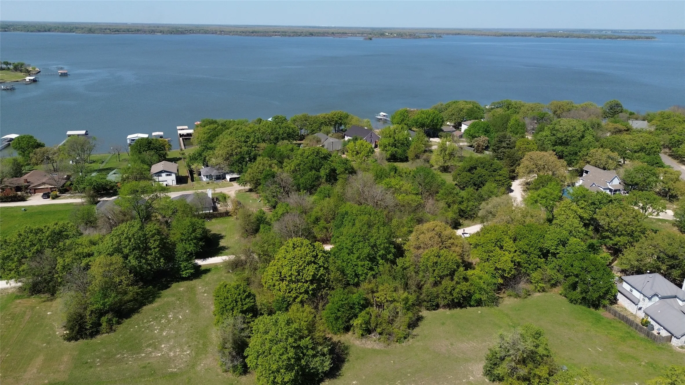 Unimproved Land For Sale in Hunt County , 725 Hillside Drive Lot 7, West Tawakoni, Texas 75474, 0, 0, Garage spaces, 0 Sqft, built in 0, mls#21220111, Real Estate Agent in West Tawakoni, Homes For Sale in Hunt county, Homes For Sale in West Tawakoni, Realtor in West Tawakoni Texas, Real Estate Brokerage Independent Realty Texas, Luminita Cordes Realtor