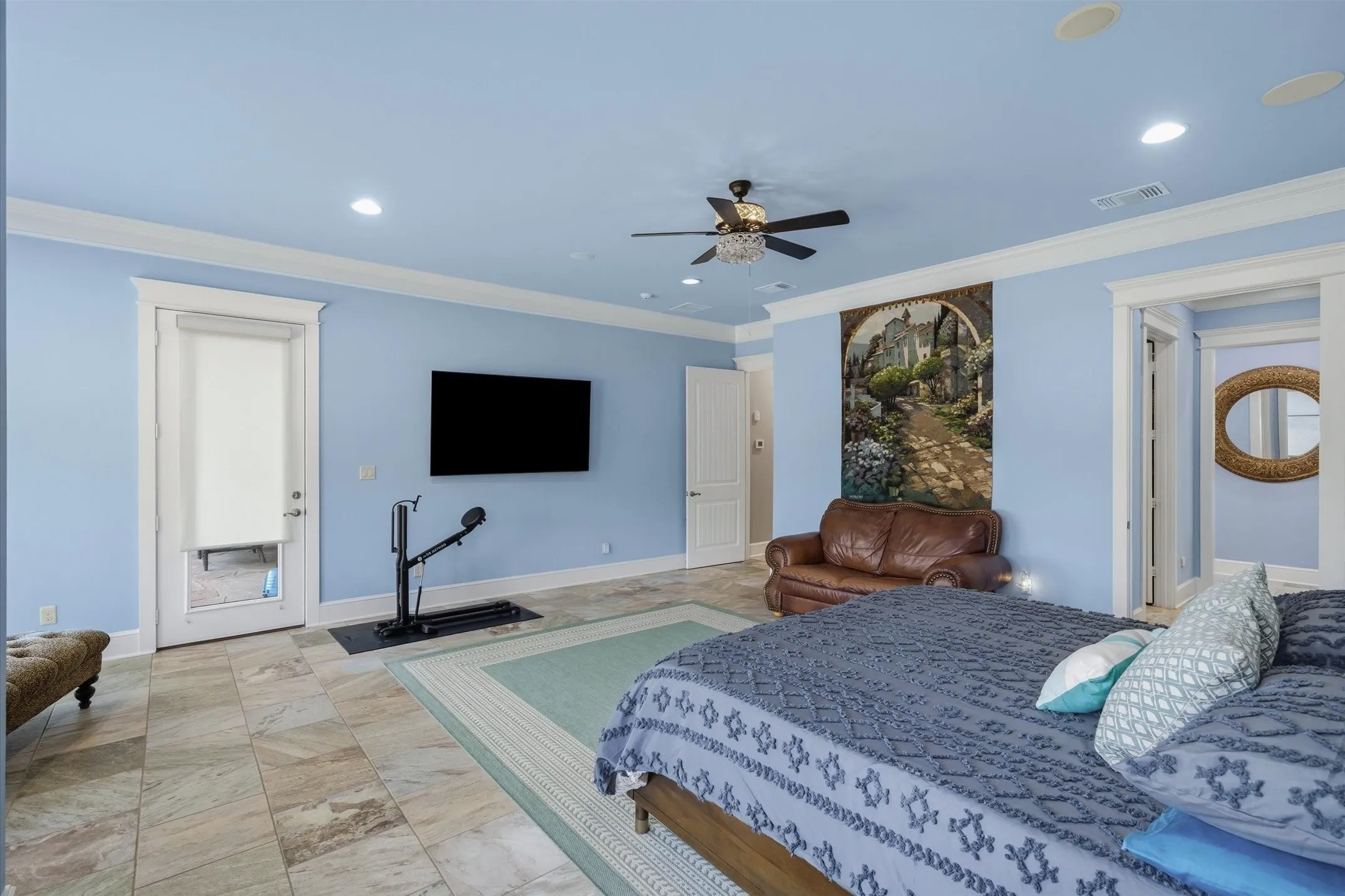 Single Family Residence For Sale in Smith County , 13006 FM 757, Winona, Texas 75792, 3 Bedrooms, 4 Bathrooms, 12 Garage spaces, 5,174 Sqft, built in 2012, Preowned, Price $2,850,000, mls#21216426, Real Estate Agent in Winona, Homes For Sale in Smith county, Homes For Sale in Winona, Realtor in Winona Texas, Real Estate Brokerage Independent Realty Texas, Luminita Cordes Realtor