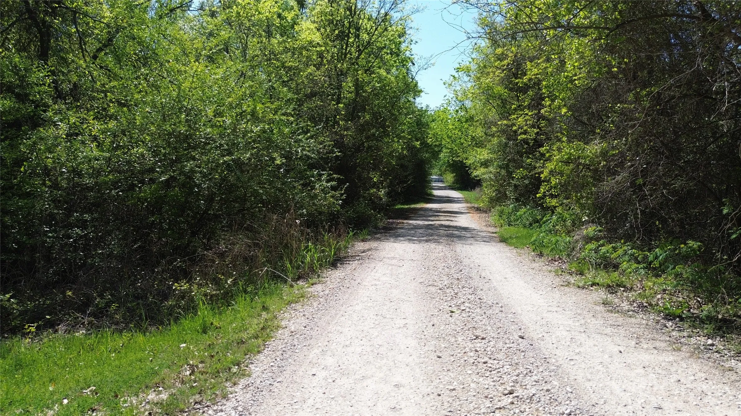 Unimproved Land For Sale in Hunt County , Lot 5 Hillside Drive, West Tawakoni, Texas 75474, 0, 0, Garage spaces, 0 Sqft, built in 0, mls#21219875, Real Estate Agent in West Tawakoni, Homes For Sale in Hunt county, Homes For Sale in West Tawakoni, Realtor in West Tawakoni Texas, Real Estate Brokerage Independent Realty Texas, Luminita Cordes Realtor