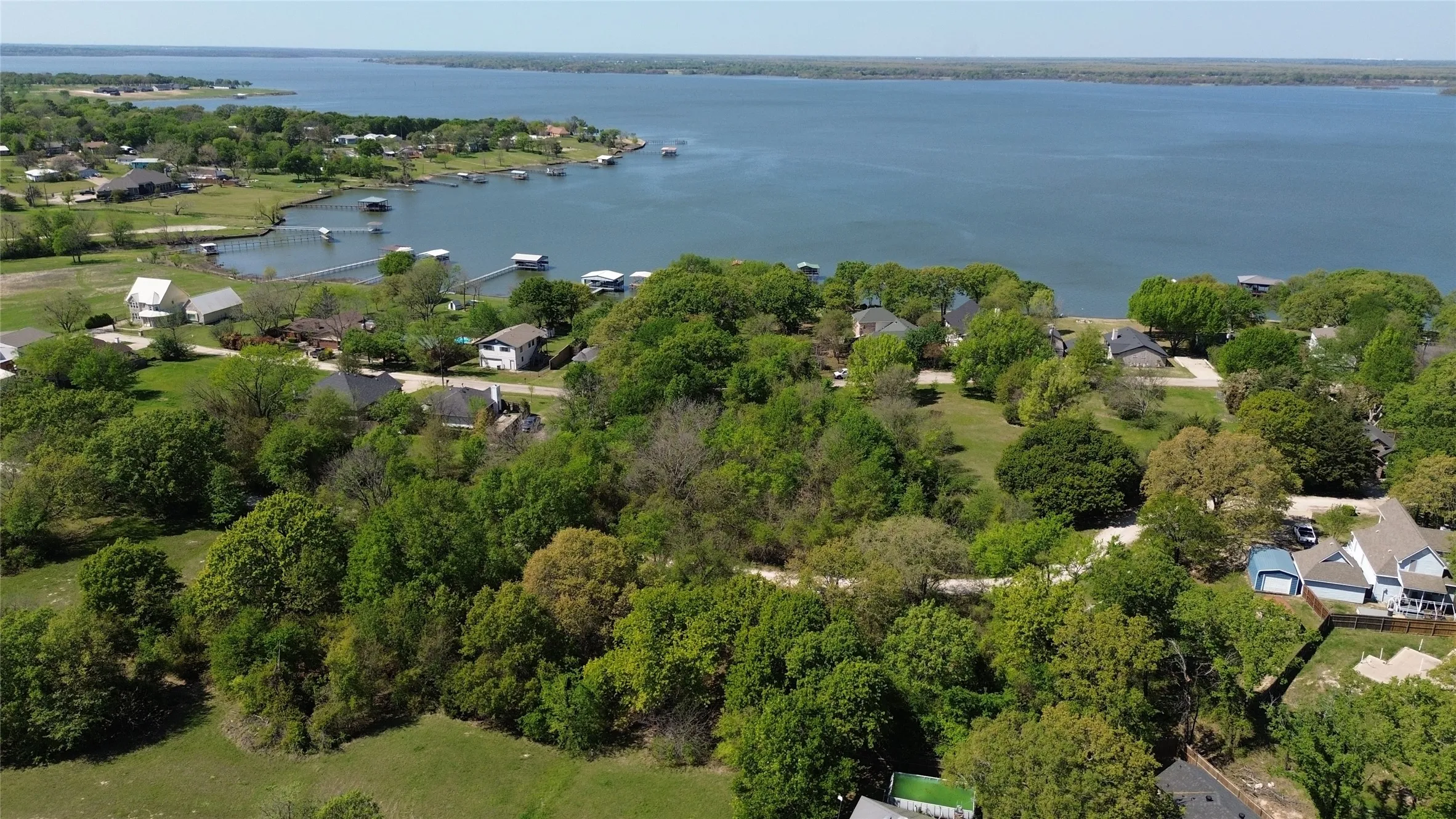 Unimproved Land For Sale in Hunt County , Lot 5 Hillside Drive, West Tawakoni, Texas 75474, 0, 0, Garage spaces, 0 Sqft, built in 0, mls#21219875, Real Estate Agent in West Tawakoni, Homes For Sale in Hunt county, Homes For Sale in West Tawakoni, Realtor in West Tawakoni Texas, Real Estate Brokerage Independent Realty Texas, Luminita Cordes Realtor