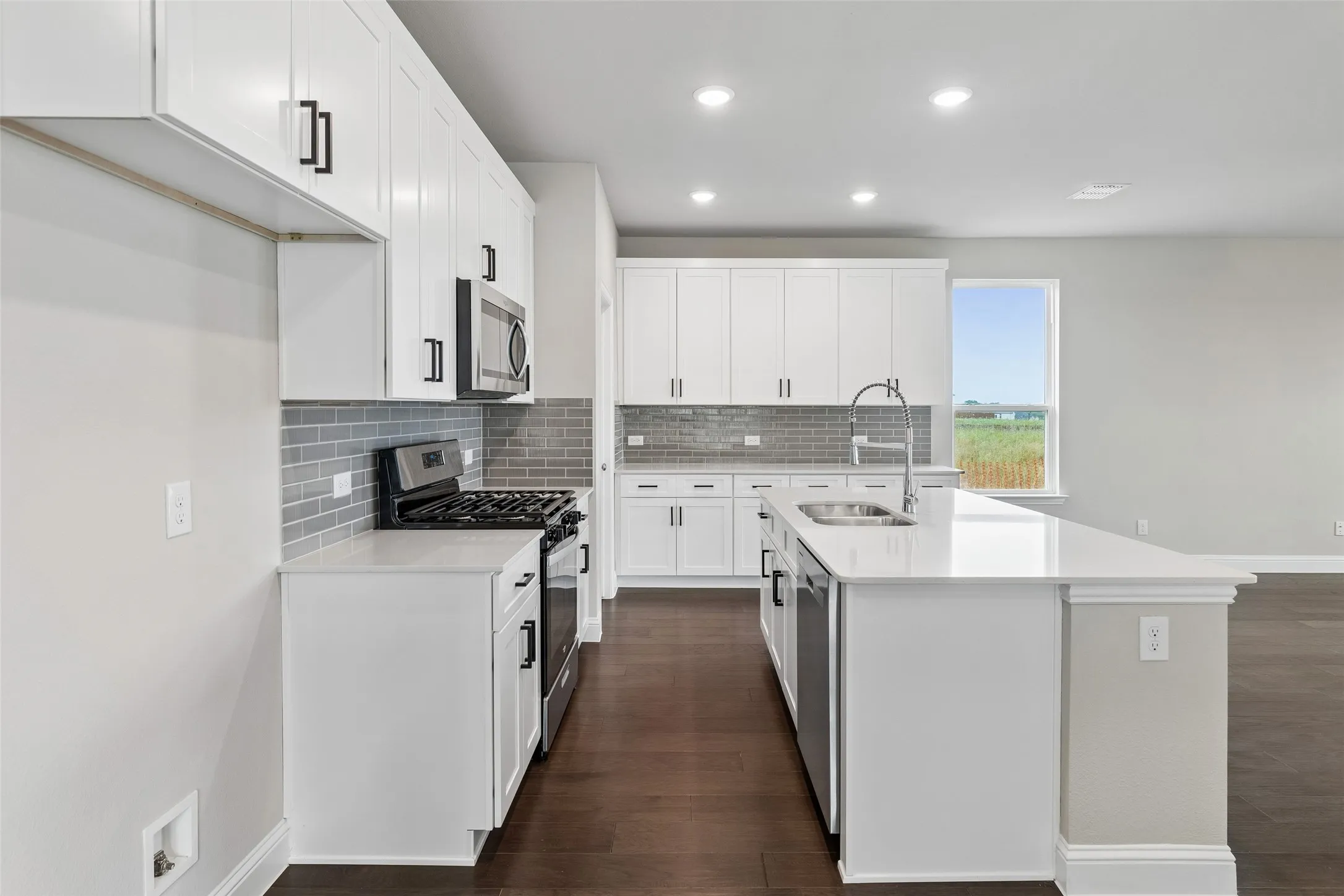 Single Family Residence For Sale in Collin County , 1505 Lucca Lane, Weston, Texas 75097, 4 Bedroom, 3 Bathroom, 2 Garage spaces, 2,454 Sqft, built in 2025, New Construction - Complete, mls#21224050, Real Estate Agent in Weston, Homes For Sale in Collin county, Homes For Sale in Weston, Realtor in Weston Texas, Real Estate Brokerage Independent Realty Texas, Luminita Cordes Realtor