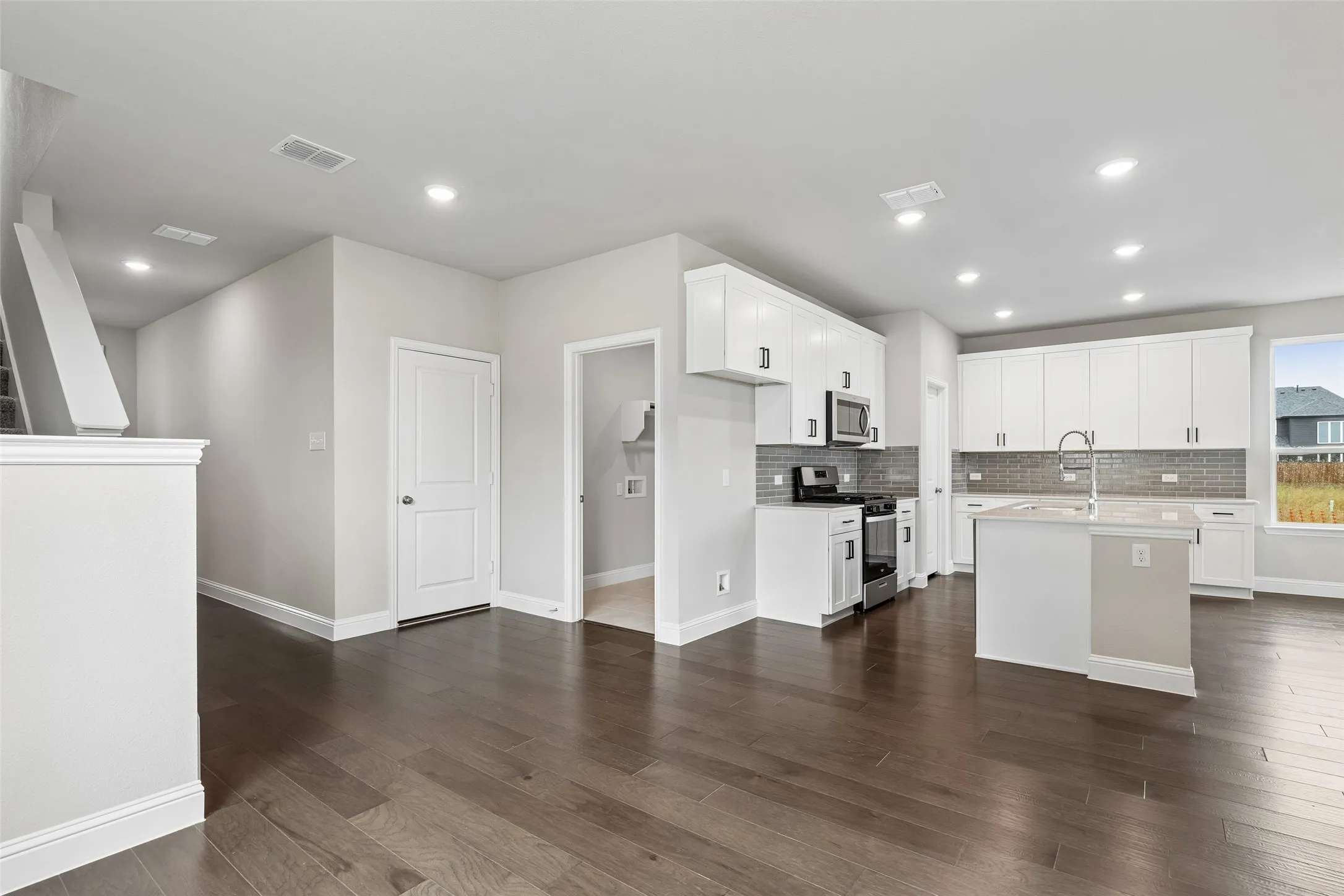 Single Family Residence For Sale in Collin County , 1505 Lucca Lane, Weston, Texas 75097, 4 Bedroom, 3 Bathroom, 2 Garage spaces, 2,454 Sqft, built in 2025, New Construction - Complete, mls#21224050, Real Estate Agent in Weston, Homes For Sale in Collin county, Homes For Sale in Weston, Realtor in Weston Texas, Real Estate Brokerage Independent Realty Texas, Luminita Cordes Realtor