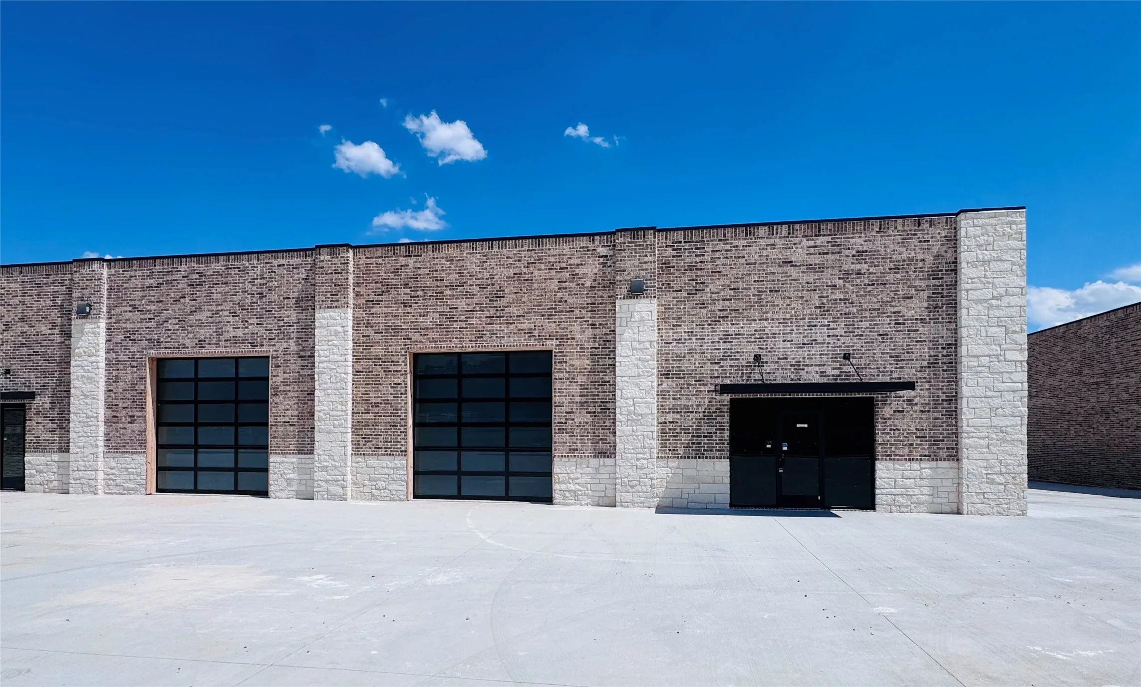 Retail For Rent in Parker County , 13008 S FM 730, Azle, Texas 76020, 0, 0, Garage spaces, 0 Sqft, built in 2026, New Construction - Complete, mls#21223066, Real Estate Agent in Azle, Homes For Rent in Parker county, Homes For Rent in Azle, Realtor in Azle Texas, Real Estate Brokerage Independent Realty Texas, Luminita Cordes Realtor