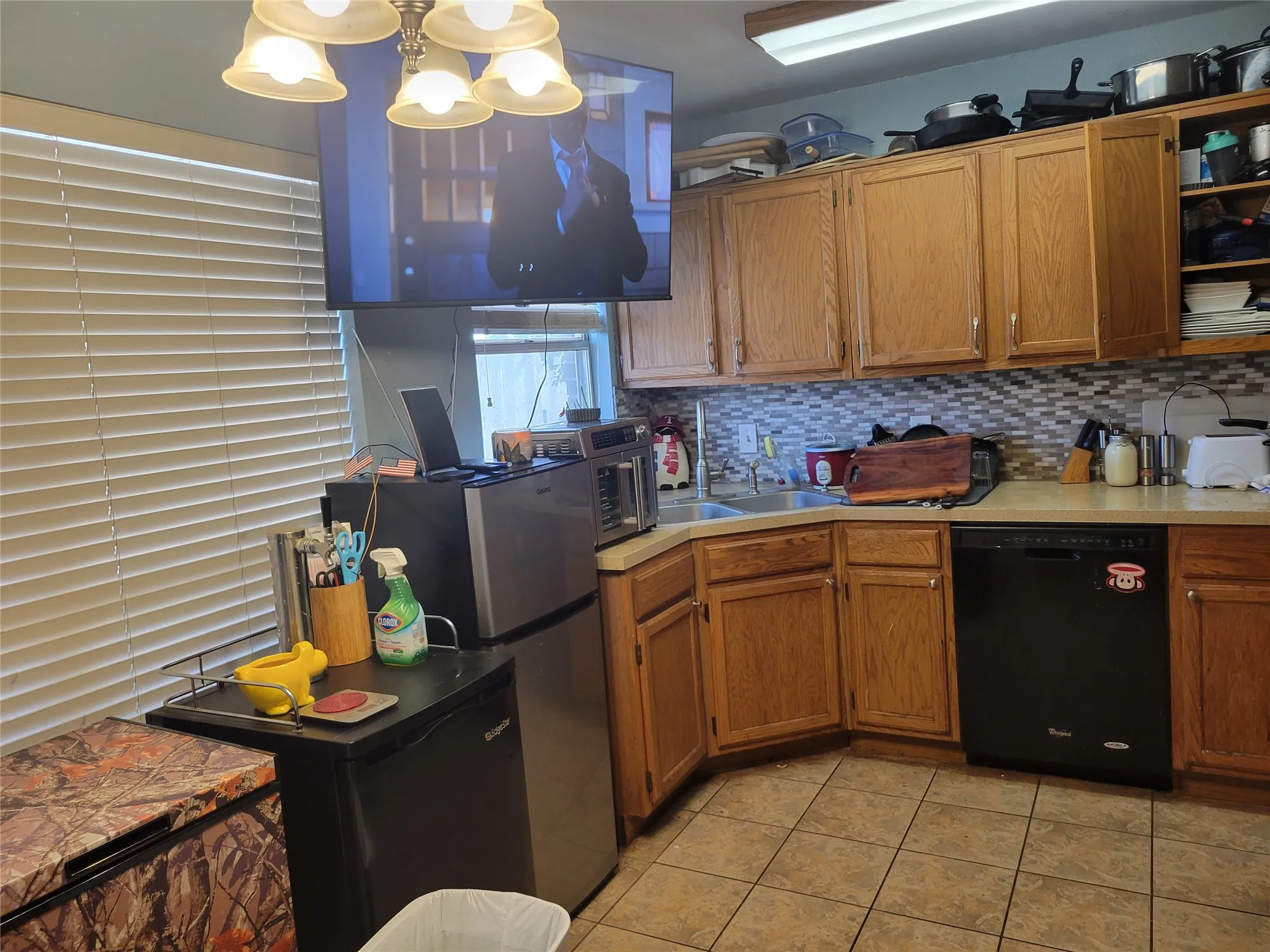 Single Family Residence For Sale in Tarrant County , 4621 Greenfern Lane, Fort Worth, Texas 76137, 3 Bedroom, 2 Bathroom, 2 Garage spaces, 1,484 Sqft, built in 1985, Preowned, mls#21219627, Real Estate Agent in Fort Worth, Homes For Sale in Tarrant county, Homes For Sale in Fort Worth, Realtor in Fort Worth Texas, Real Estate Brokerage Independent Realty Texas, Luminita Cordes Realtor