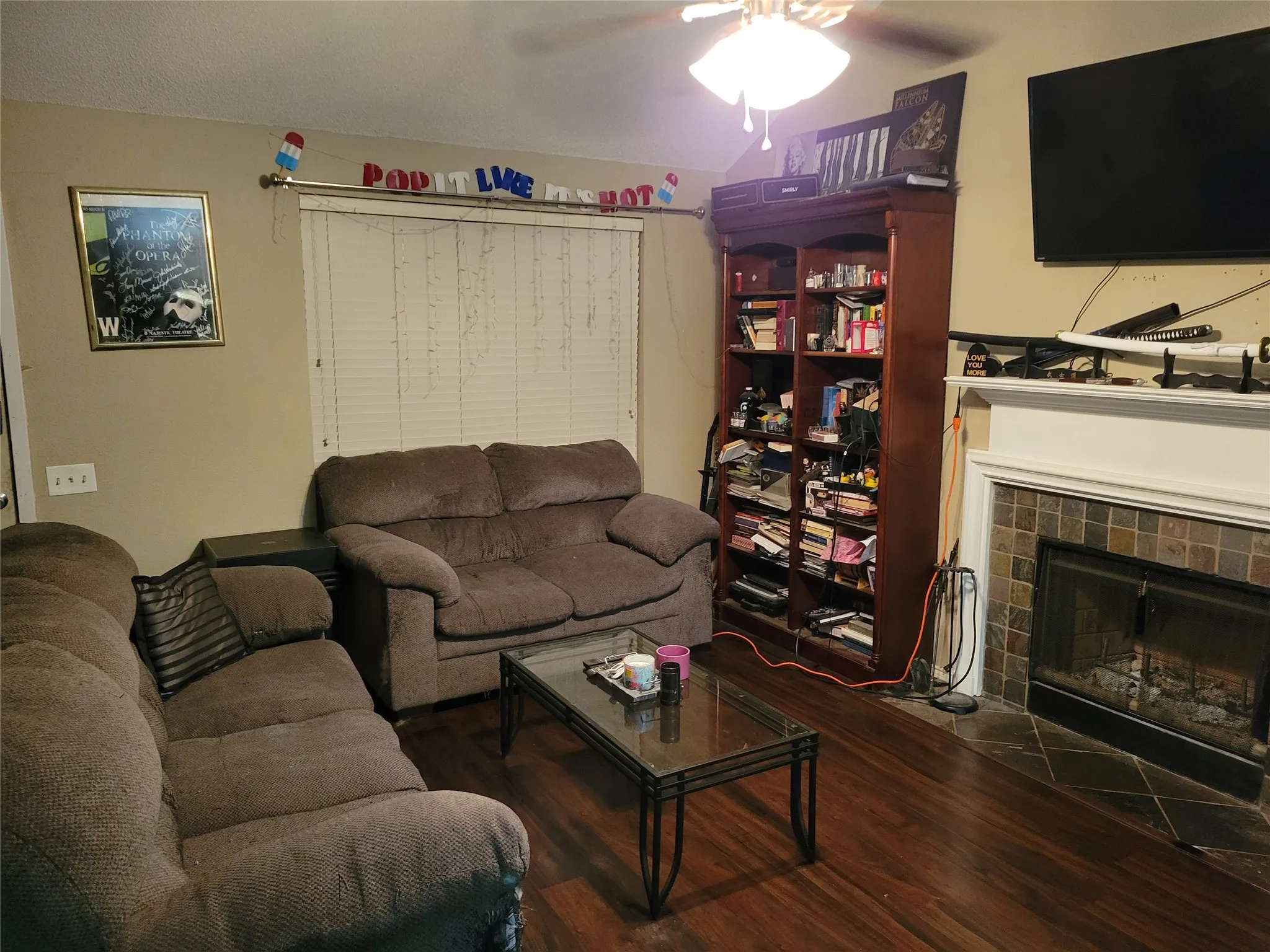 Single Family Residence For Sale in Tarrant County , 4621 Greenfern Lane, Fort Worth, Texas 76137, 3 Bedroom, 2 Bathroom, 2 Garage spaces, 1,484 Sqft, built in 1985, Preowned, mls#21219627, Real Estate Agent in Fort Worth, Homes For Sale in Tarrant county, Homes For Sale in Fort Worth, Realtor in Fort Worth Texas, Real Estate Brokerage Independent Realty Texas, Luminita Cordes Realtor