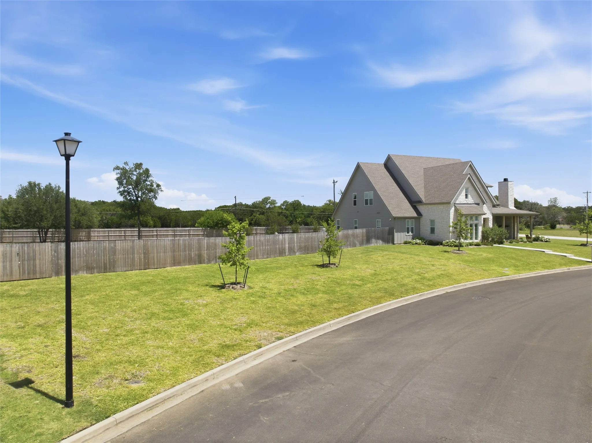 Single Family Residence For Sale in Mc Lennan County , 216 Wycliff Drive, China Spring, Texas 76633, 5 Bedroom, 4 Bathroom, 3 Garage spaces, 3,610 Sqft, built in 2023, mls#21222699, Real Estate Agent in China Spring, Homes For Sale in Mc Lennan county, Homes For Sale in China Spring, Realtor in China Spring Texas, Real Estate Brokerage Independent Realty Texas, Luminita Cordes Realtor