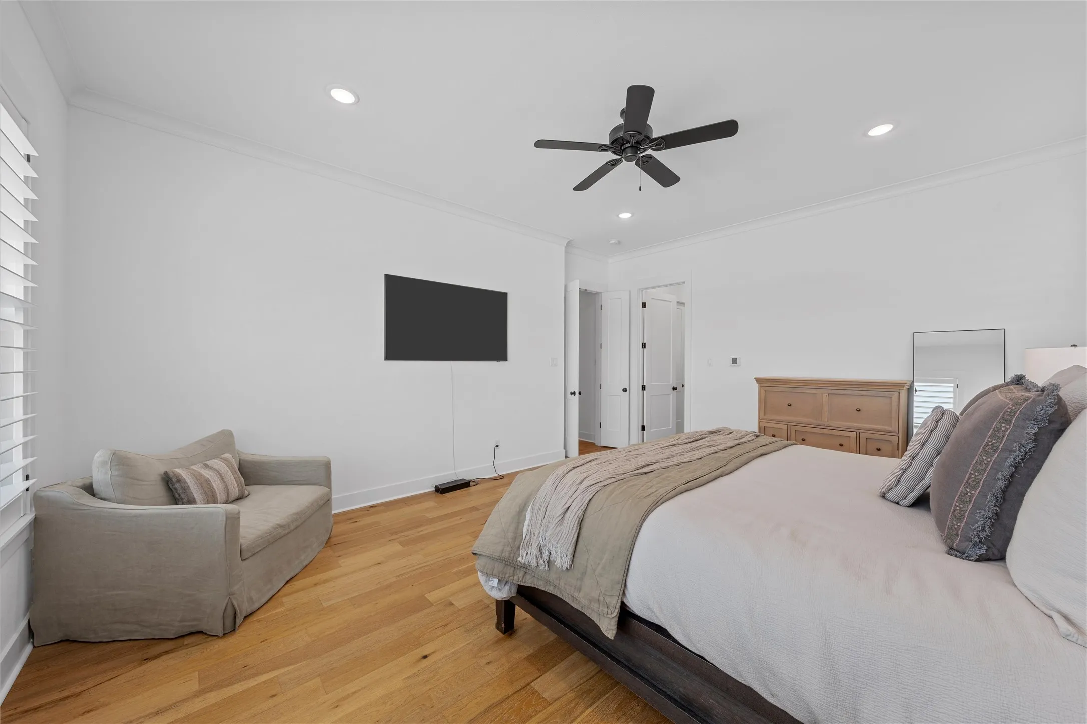 Single Family Residence For Sale in Mc Lennan County , 216 Wycliff Drive, China Spring, Texas 76633, 5 Bedroom, 4 Bathroom, 3 Garage spaces, 3,610 Sqft, built in 2023, mls#21222699, Real Estate Agent in China Spring, Homes For Sale in Mc Lennan county, Homes For Sale in China Spring, Realtor in China Spring Texas, Real Estate Brokerage Independent Realty Texas, Luminita Cordes Realtor