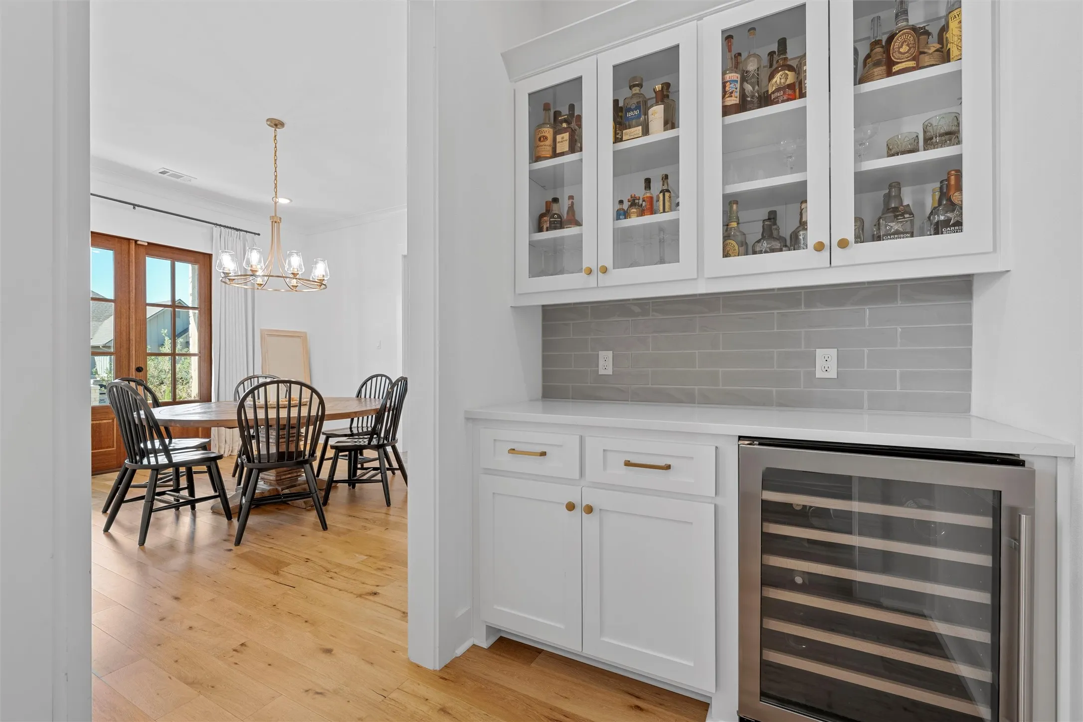 Single Family Residence For Sale in Mc Lennan County , 216 Wycliff Drive, China Spring, Texas 76633, 5 Bedroom, 4 Bathroom, 3 Garage spaces, 3,610 Sqft, built in 2023, mls#21222699, Real Estate Agent in China Spring, Homes For Sale in Mc Lennan county, Homes For Sale in China Spring, Realtor in China Spring Texas, Real Estate Brokerage Independent Realty Texas, Luminita Cordes Realtor