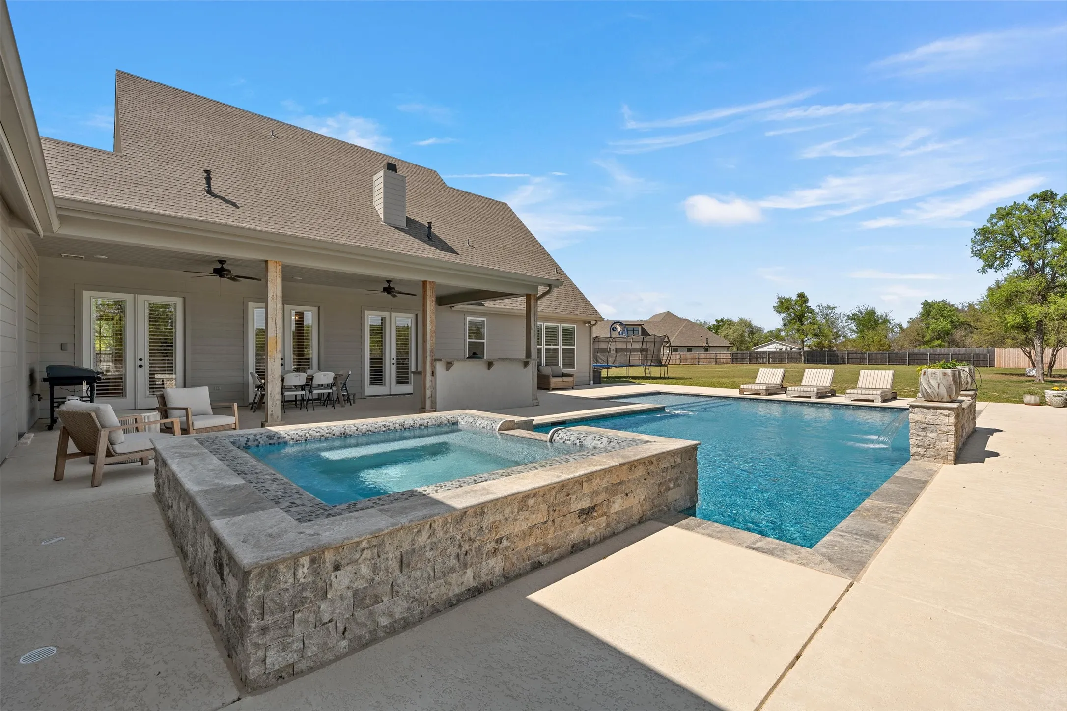 Single Family Residence For Sale in Mc Lennan County , 216 Wycliff Drive, China Spring, Texas 76633, 5 Bedroom, 4 Bathroom, 3 Garage spaces, 3,610 Sqft, built in 2023, mls#21222699, Real Estate Agent in China Spring, Homes For Sale in Mc Lennan county, Homes For Sale in China Spring, Realtor in China Spring Texas, Real Estate Brokerage Independent Realty Texas, Luminita Cordes Realtor