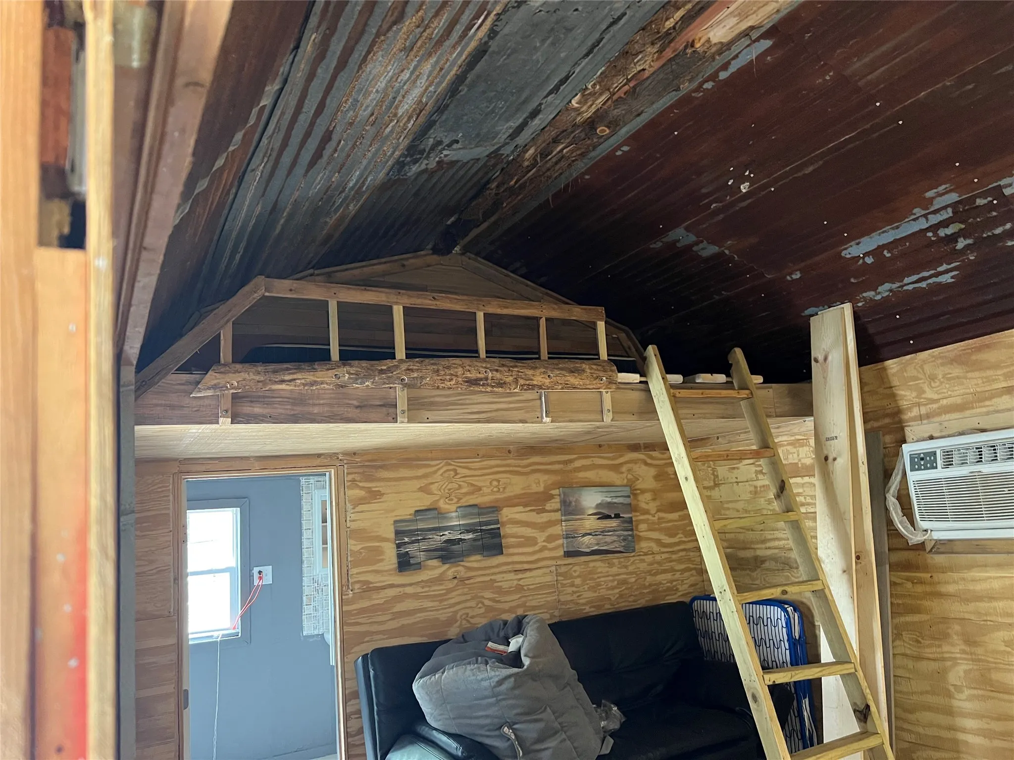 Apartment For Sale in Bosque County , TBD Hwy 22, Clifton, Texas 76634, 1 Bedroom, 1 Bathroom, Garage spaces, 560 Sqft, built in 0, mls#21223336, Real Estate Agent in Clifton, Homes For Sale in Bosque county, Homes For Sale in Clifton, Realtor in Clifton Texas, Real Estate Brokerage Independent Realty Texas, Luminita Cordes Realtor