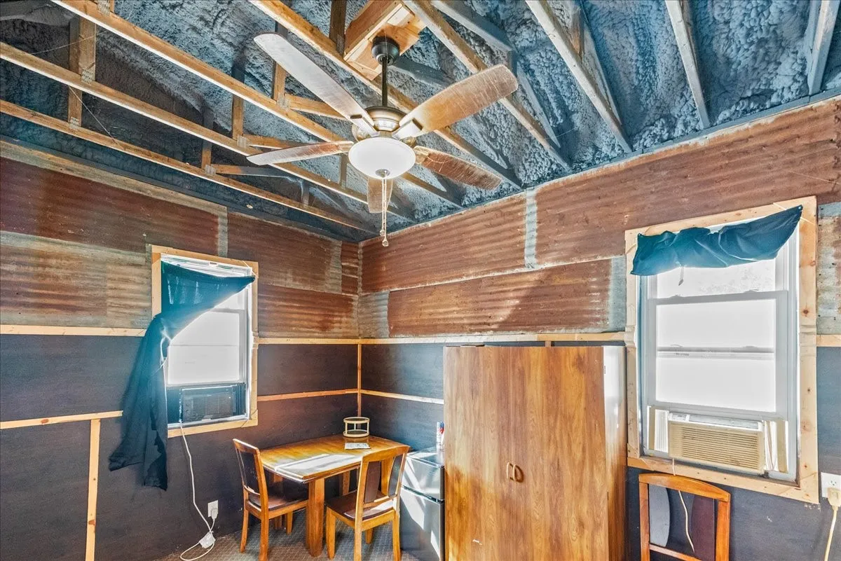 Apartment For Sale in Bosque County , TBD Hwy 22, Clifton, Texas 76634, 1 Bedroom, 1 Bathroom, Garage spaces, 560 Sqft, built in 0, mls#21223336, Real Estate Agent in Clifton, Homes For Sale in Bosque county, Homes For Sale in Clifton, Realtor in Clifton Texas, Real Estate Brokerage Independent Realty Texas, Luminita Cordes Realtor