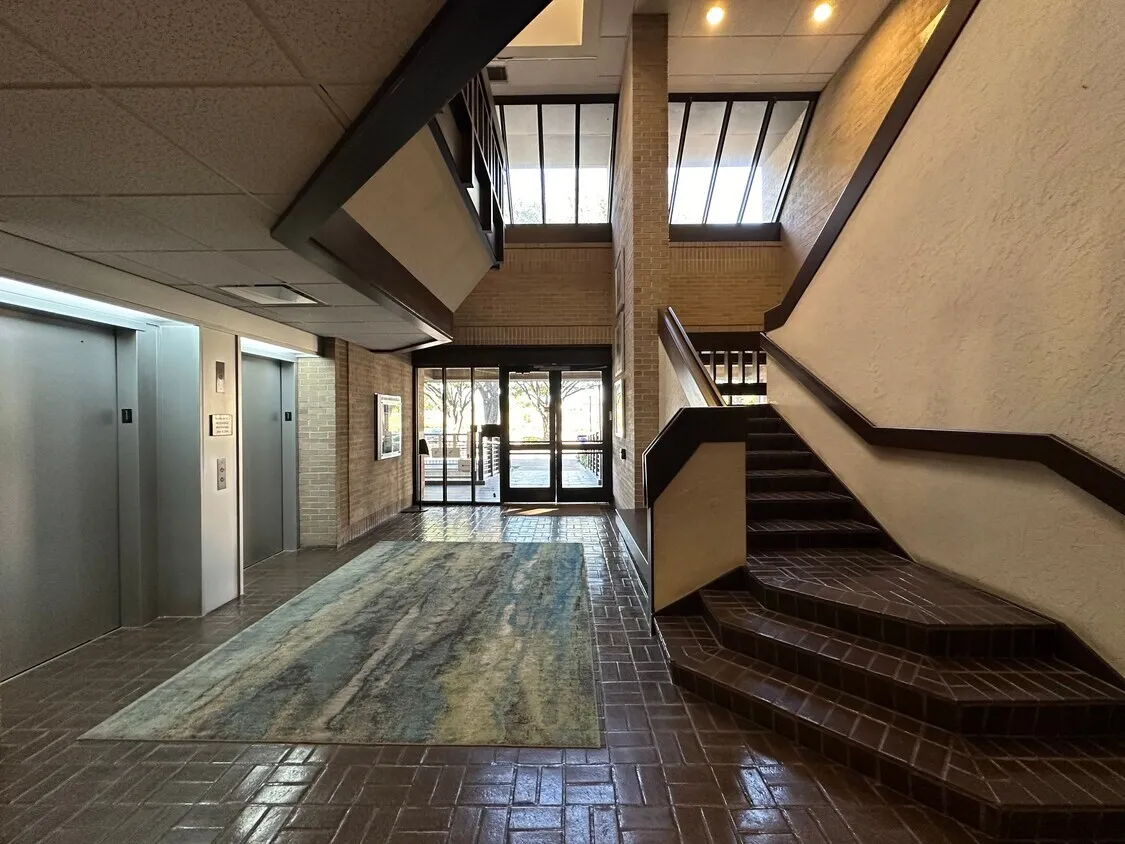Office For Sale in Dallas County , 375 Municipal Drive 218, Richardson, Texas 75080, 0, 0, Garage spaces, 0 Sqft, built in 1981, Preowned, mls#21224197, Real Estate Agent in Richardson, Homes For Sale in Dallas county, Homes For Sale in Richardson, Realtor in Richardson Texas, Real Estate Brokerage Independent Realty Texas, Luminita Cordes Realtor