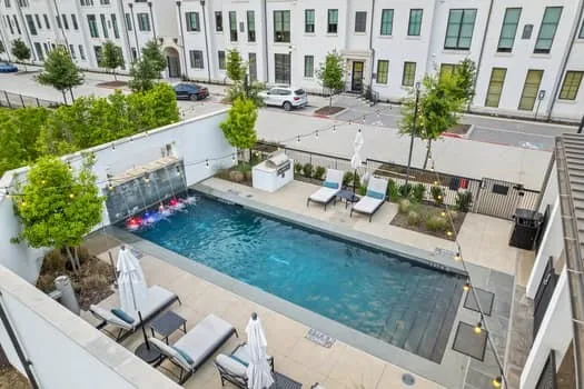 Community pool