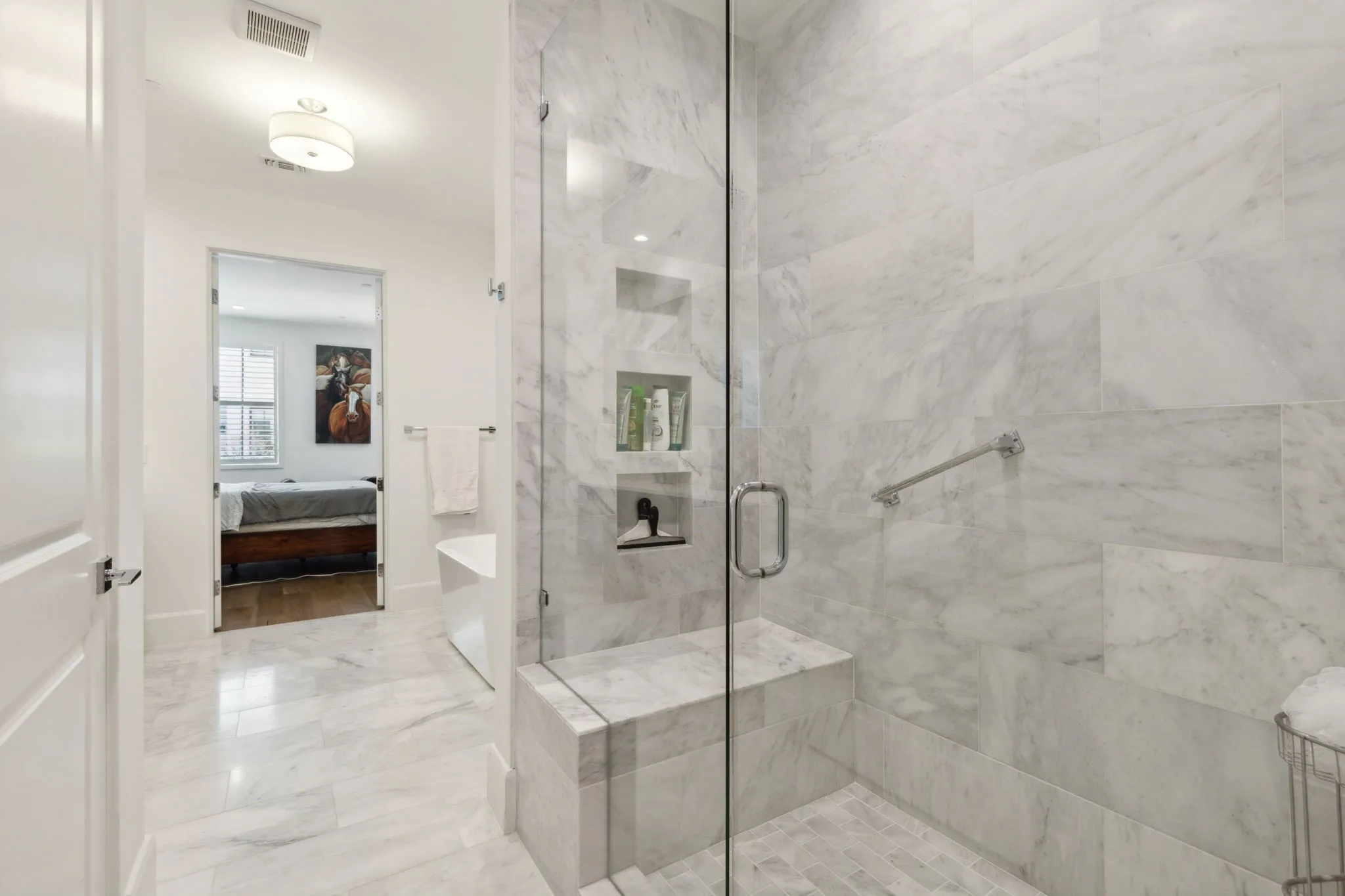 Condominium For Sale in Denton County , 5270 Town And Country Boulevard 113, Frisco, Texas 75034, 2 Bedroom, 3 Bathroom, 2 Garage spaces, 2,589 Sqft, built in 2019, Preowned, mls#21224123, Real Estate Agent in Frisco, Homes For Sale in Denton county, Homes For Sale in Frisco, Realtor in Frisco Texas, Real Estate Brokerage Independent Realty Texas, Luminita Cordes Realtor