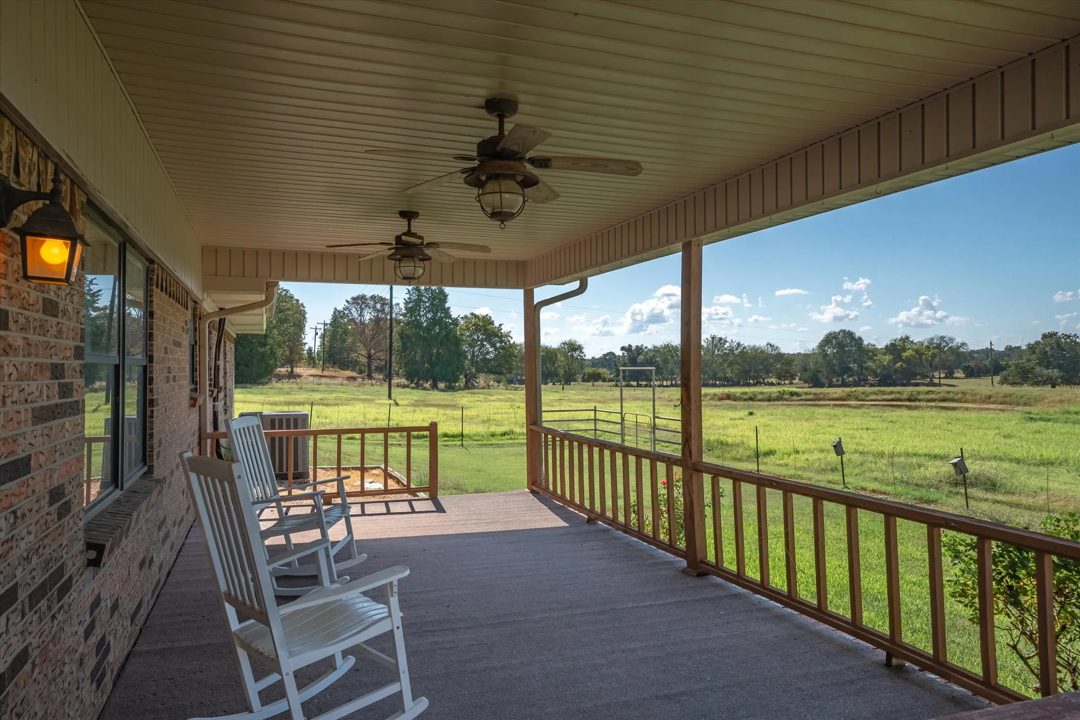 Single Family Residence For Sale in Van Zandt County , 3121 VZ County Road 1215, Grand Saline, Texas 75140, 3 Bedroom, 2 Bathroom, Garage spaces, 2,081 Sqft, built in 1973, Preowned, mls#21224194, Real Estate Agent in Grand Saline, Homes For Sale in Van Zandt county, Homes For Sale in Grand Saline, Realtor in Grand Saline Texas, Real Estate Brokerage Independent Realty Texas, Luminita Cordes Realtor