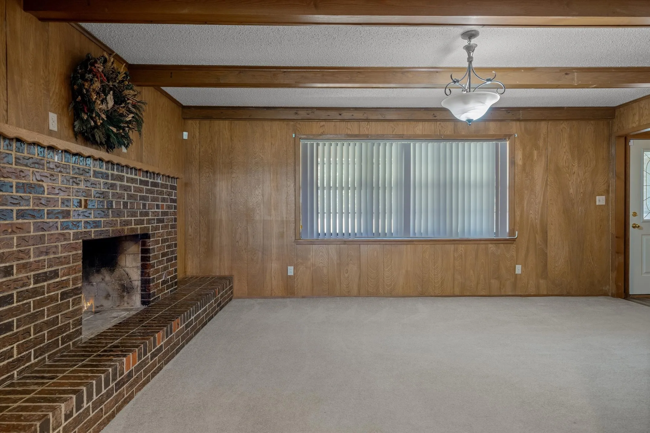 Single Family Residence For Sale in Van Zandt County , 3121 VZ County Road 1215, Grand Saline, Texas 75140, 3 Bedroom, 2 Bathroom, Garage spaces, 2,081 Sqft, built in 1973, Preowned, mls#21224194, Real Estate Agent in Grand Saline, Homes For Sale in Van Zandt county, Homes For Sale in Grand Saline, Realtor in Grand Saline Texas, Real Estate Brokerage Independent Realty Texas, Luminita Cordes Realtor