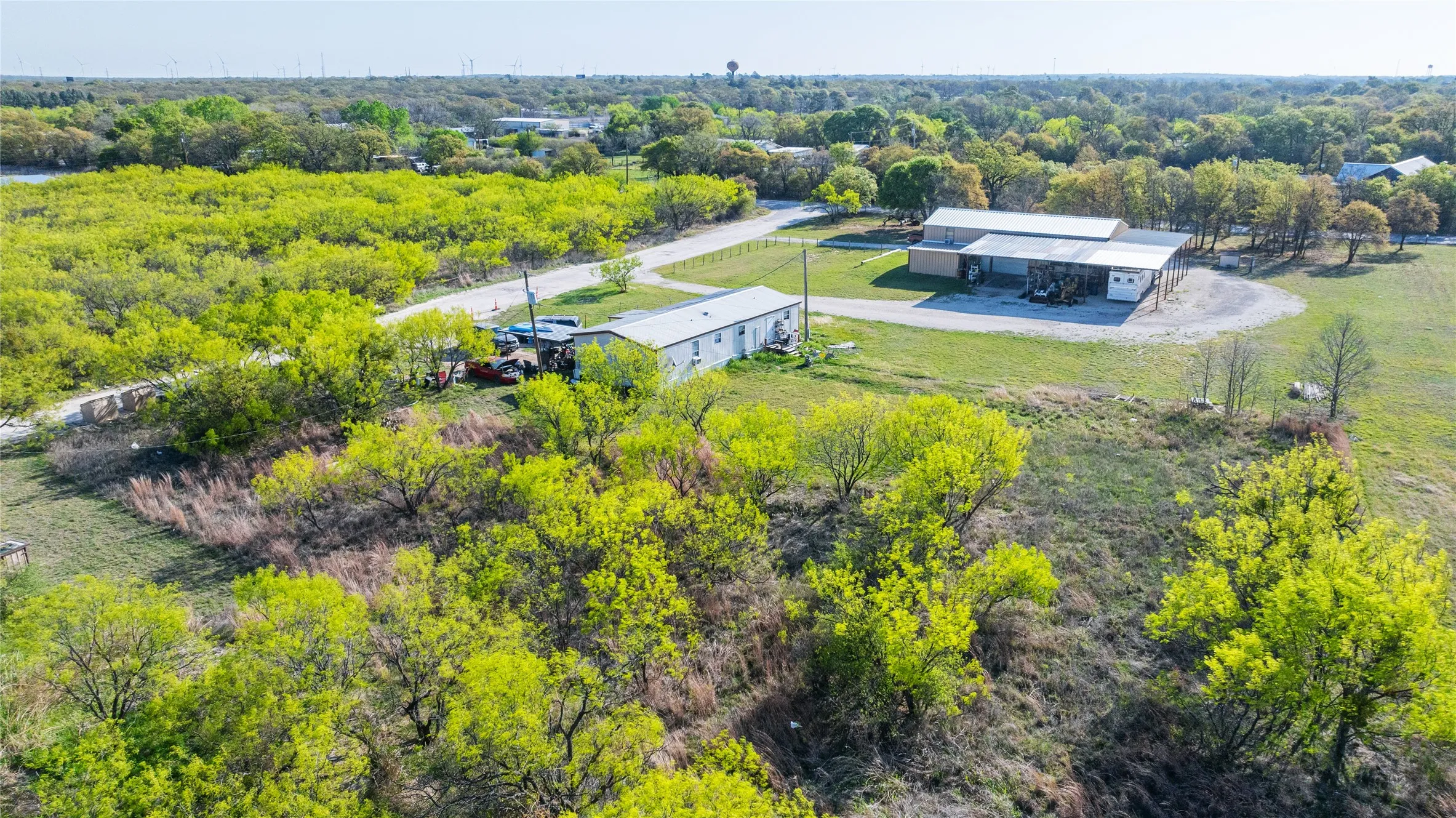 For Sale in Callahan County , 8169 Private Road 5072, Clyde, Texas 79510, 18 Bedroom, 12 Bathroom, Garage spaces, 8,952 Sqft, built in 1982, Preowned, Price $399,900, mls#21218012, Real Estate Agent in Clyde, Homes For Sale in Callahan county, Homes For Sale in Clyde, Realtor in Clyde Texas, Real Estate Brokerage Independent Realty Texas, Luminita Cordes Realtor
