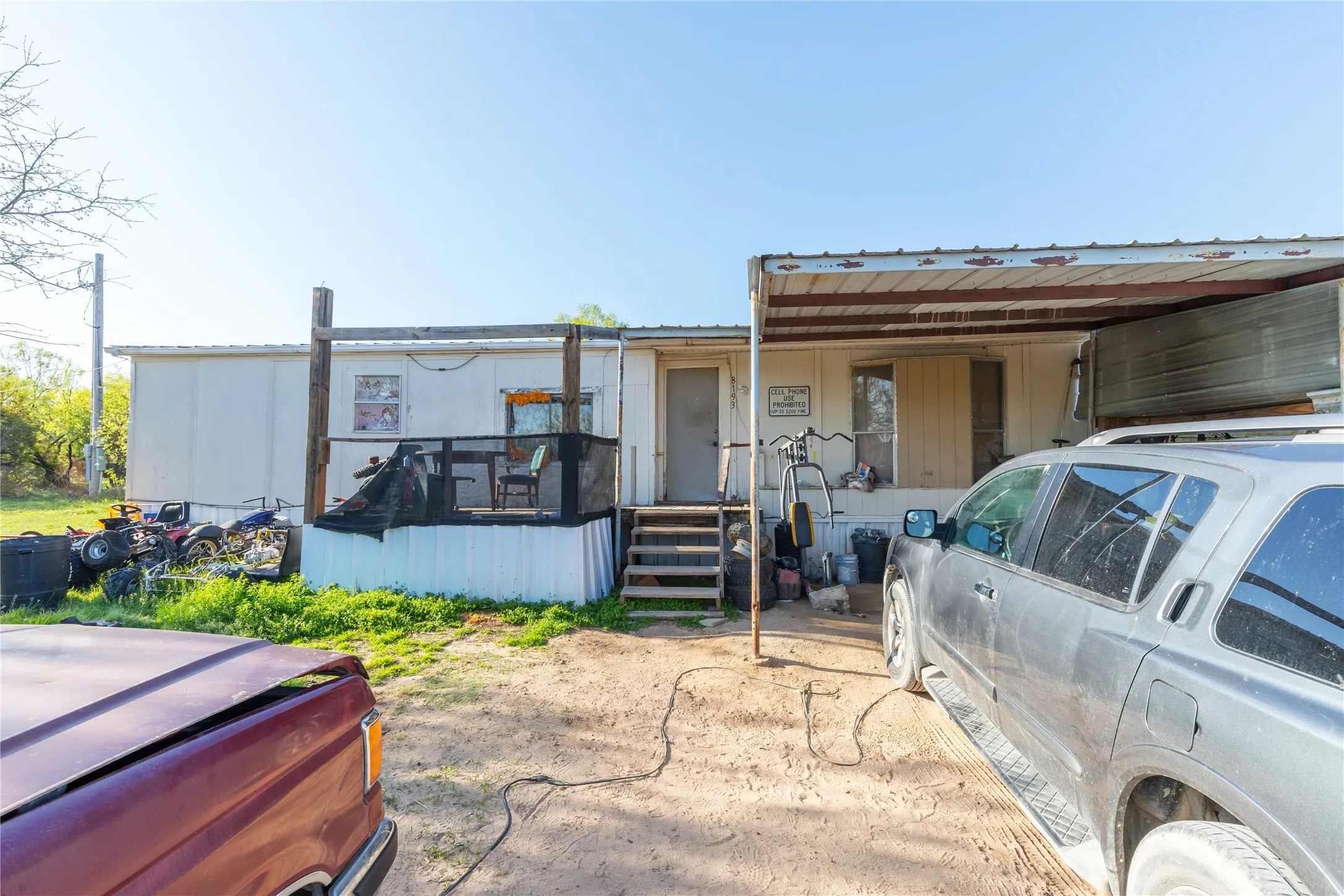 For Sale in Callahan County , 8169 Private Road 5072, Clyde, Texas 79510, 18 Bedroom, 12 Bathroom, Garage spaces, 8,952 Sqft, built in 1982, Preowned, Price $399,900, mls#21218012, Real Estate Agent in Clyde, Homes For Sale in Callahan county, Homes For Sale in Clyde, Realtor in Clyde Texas, Real Estate Brokerage Independent Realty Texas, Luminita Cordes Realtor