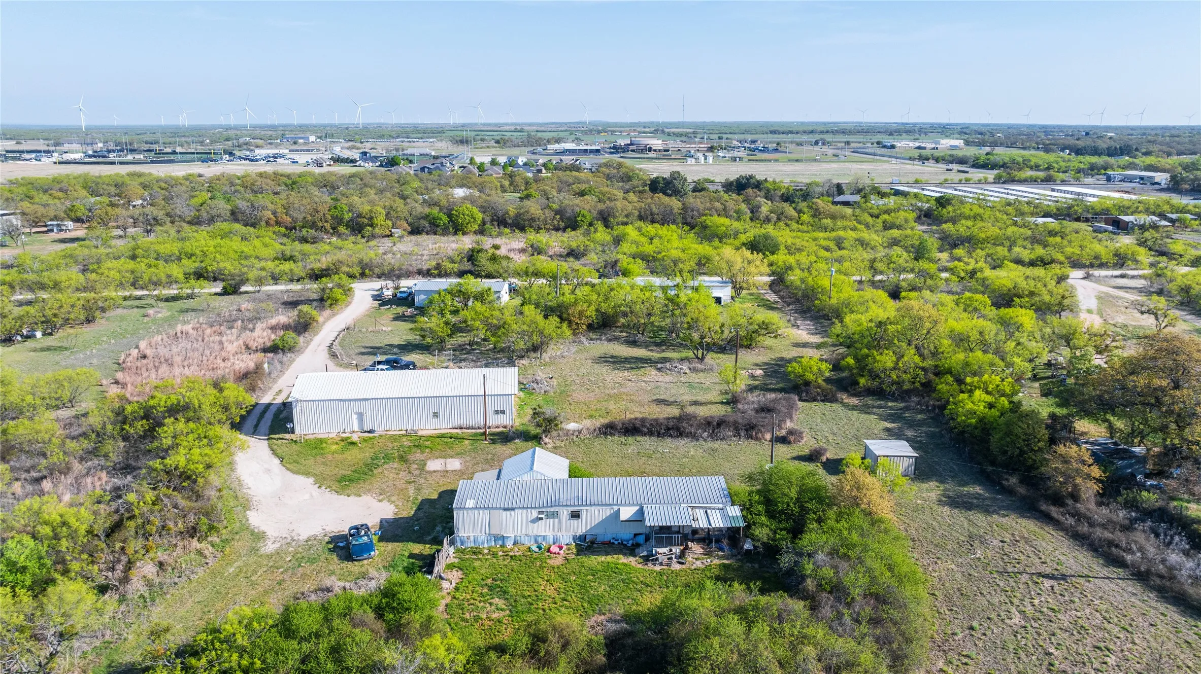 For Sale in Callahan County , 8169 Private Road 5072, Clyde, Texas 79510, 18 Bedroom, 12 Bathroom, Garage spaces, 8,952 Sqft, built in 1982, Preowned, Price $399,900, mls#21218012, Real Estate Agent in Clyde, Homes For Sale in Callahan county, Homes For Sale in Clyde, Realtor in Clyde Texas, Real Estate Brokerage Independent Realty Texas, Luminita Cordes Realtor