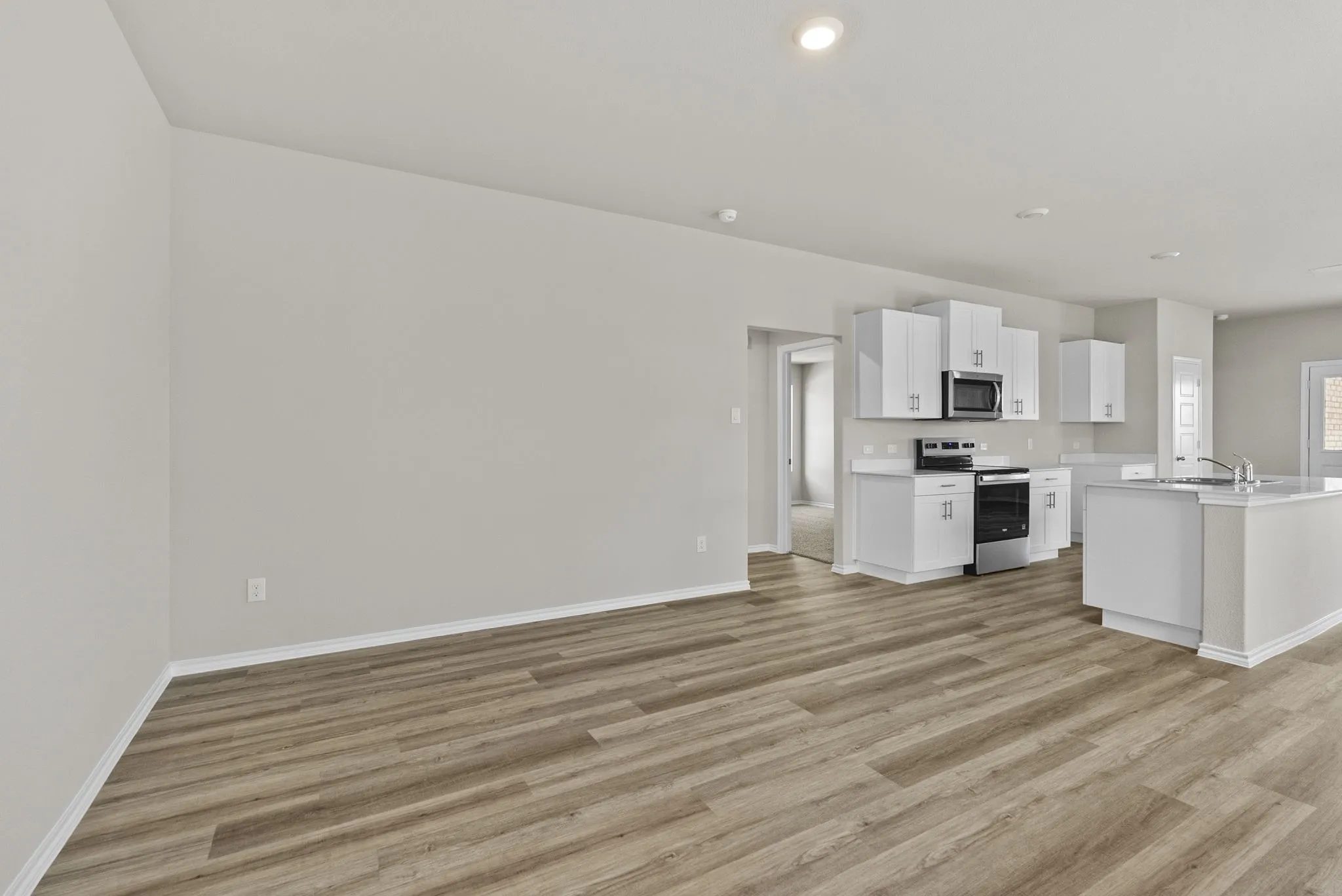 Single Family Residence For Sale in Johnson County , 504 Marsh Street, Cleburne, Texas 76033, 3 Bedroom, 2 Bathroom, 2 Garage spaces, 1,442 Sqft, built in 2025, mls#21224454, Real Estate Agent in Cleburne, Homes For Sale in Johnson county, Homes For Sale in Cleburne, Realtor in Cleburne Texas, Real Estate Brokerage Independent Realty Texas, Luminita Cordes Realtor