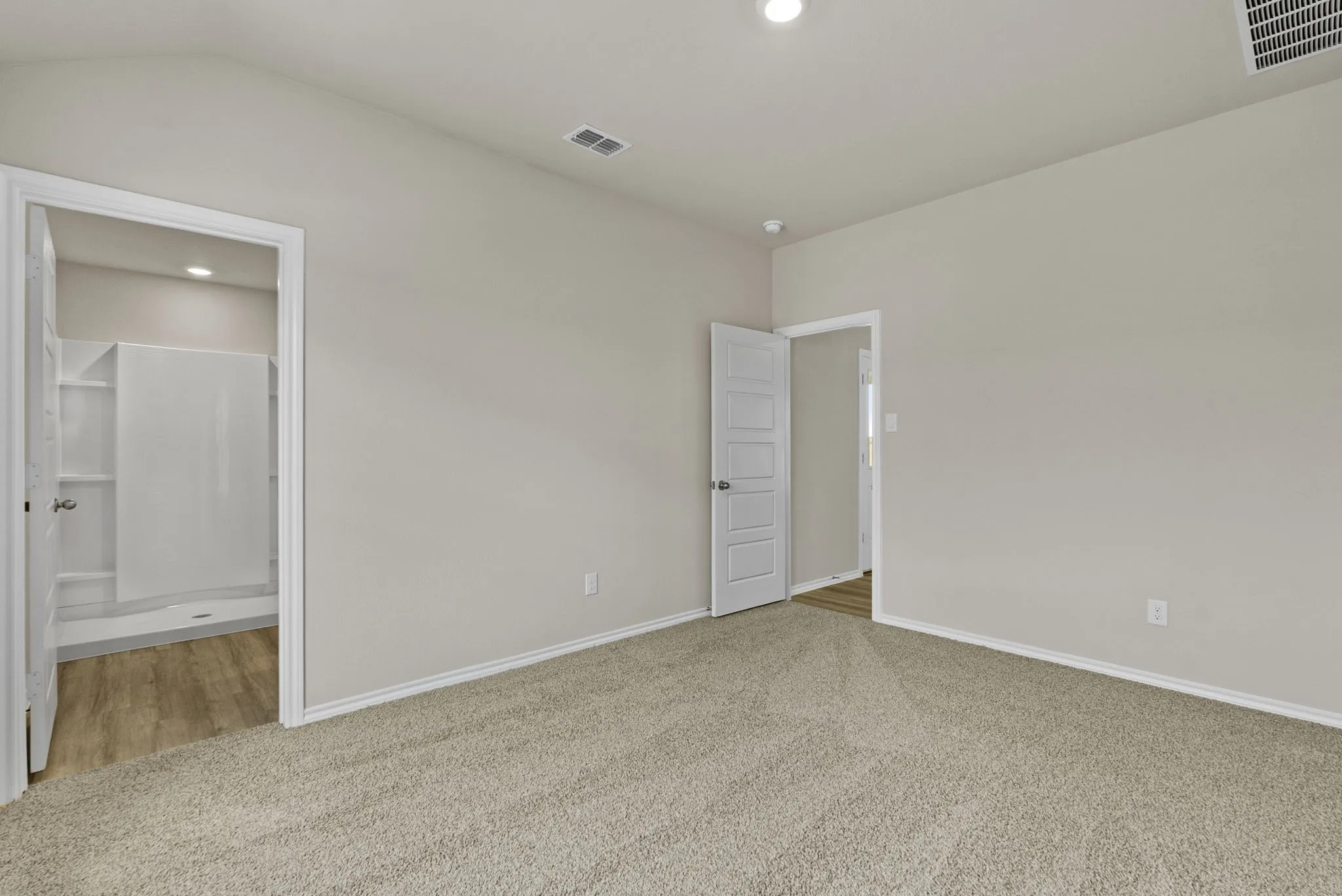 Single Family Residence For Sale in Johnson County , 504 Marsh Street, Cleburne, Texas 76033, 3 Bedroom, 2 Bathroom, 2 Garage spaces, 1,442 Sqft, built in 2025, mls#21224454, Real Estate Agent in Cleburne, Homes For Sale in Johnson county, Homes For Sale in Cleburne, Realtor in Cleburne Texas, Real Estate Brokerage Independent Realty Texas, Luminita Cordes Realtor
