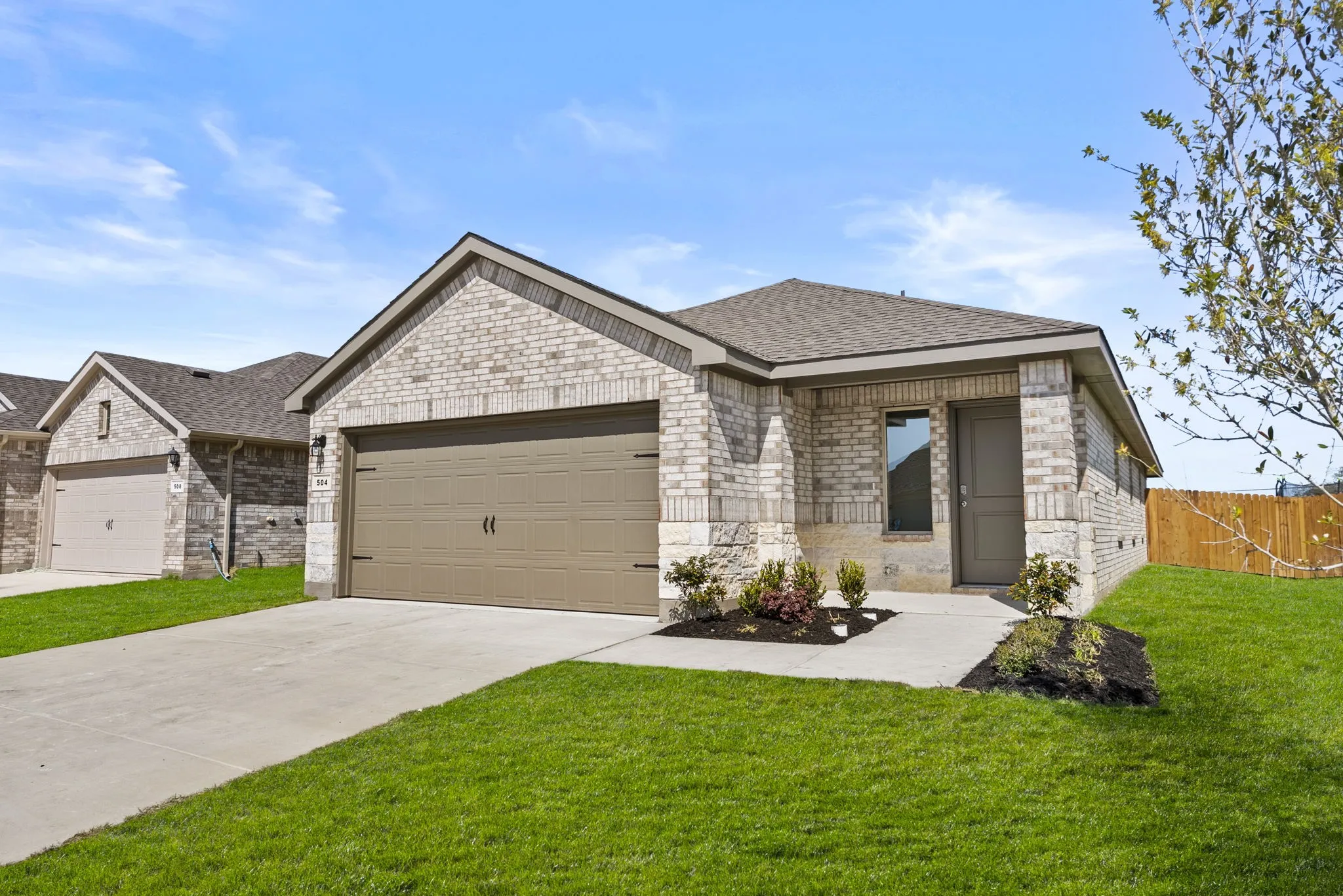 Single Family Residence For Sale in Johnson County , 504 Marsh Street, Cleburne, Texas 76033, 3 Bedroom, 2 Bathroom, 2 Garage spaces, 1,442 Sqft, built in 2025, mls#21224454, Real Estate Agent in Cleburne, Homes For Sale in Johnson county, Homes For Sale in Cleburne, Realtor in Cleburne Texas, Real Estate Brokerage Independent Realty Texas, Luminita Cordes Realtor