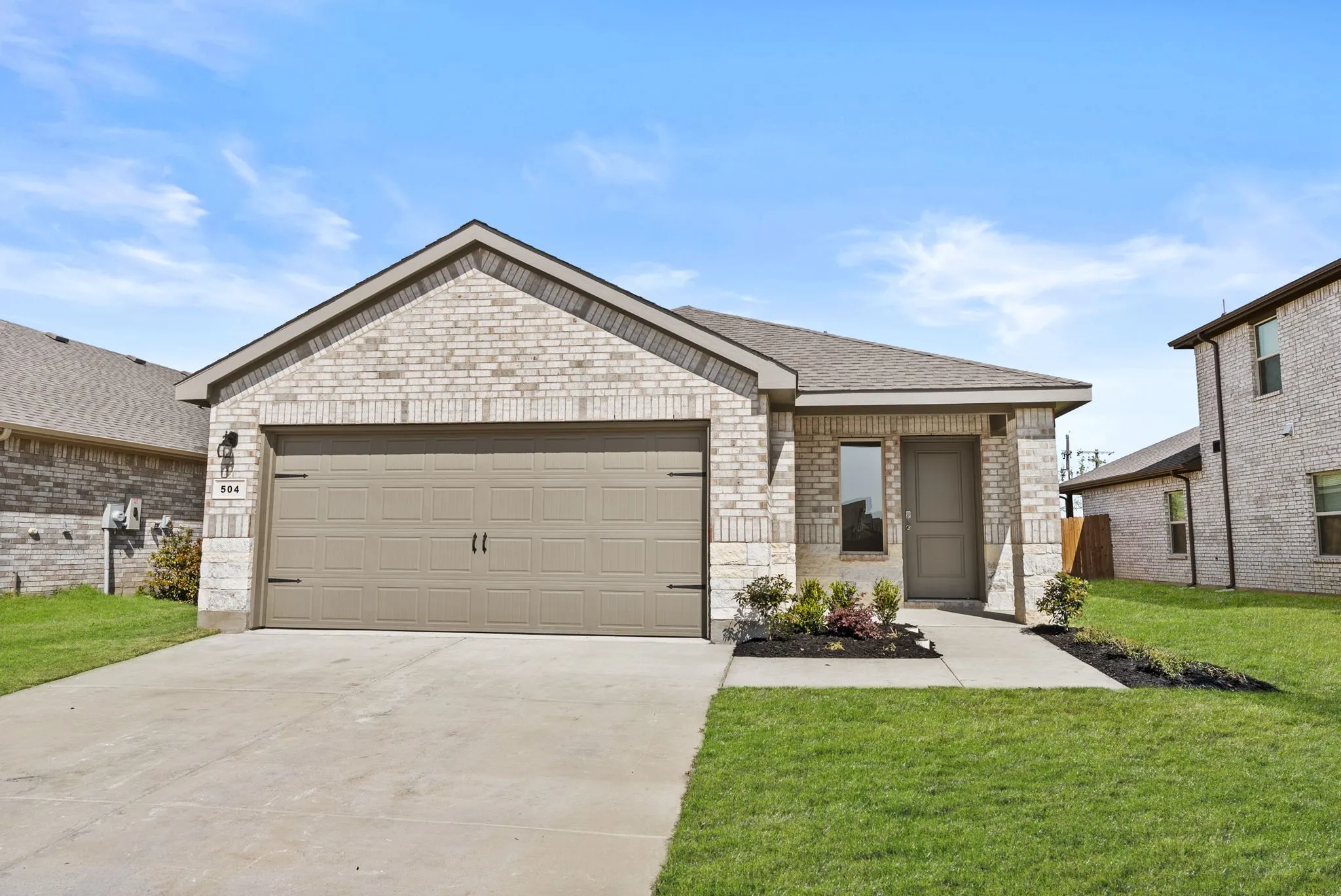Single Family Residence For Sale in Johnson County , 504 Marsh Street, Cleburne, Texas 76033, 3 Bedroom, 2 Bathroom, 2 Garage spaces, 1,442 Sqft, built in 2025, mls#21224454, Real Estate Agent in Cleburne, Homes For Sale in Johnson county, Homes For Sale in Cleburne, Realtor in Cleburne Texas, Real Estate Brokerage Independent Realty Texas, Luminita Cordes Realtor