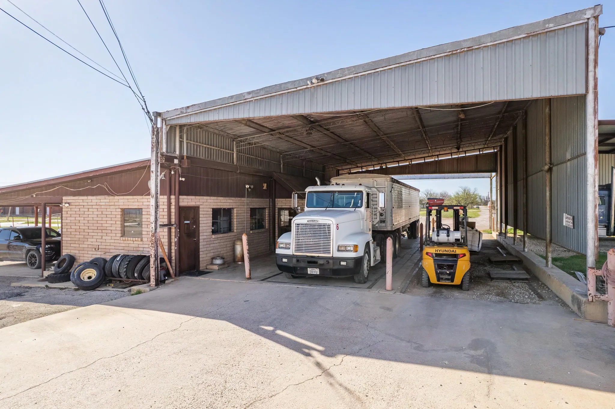 Industrial For Sale in Coleman County , 716 Brush Street, Coleman, Texas 76834, 0, 0, Garage spaces, 0 Sqft, built in 1970, Preowned, Price $395,000, mls#21218959, Real Estate Agent in Coleman, Homes For Sale in Coleman county, Homes For Sale in Coleman, Realtor in Coleman Texas, Real Estate Brokerage Independent Realty Texas, Luminita Cordes Realtor