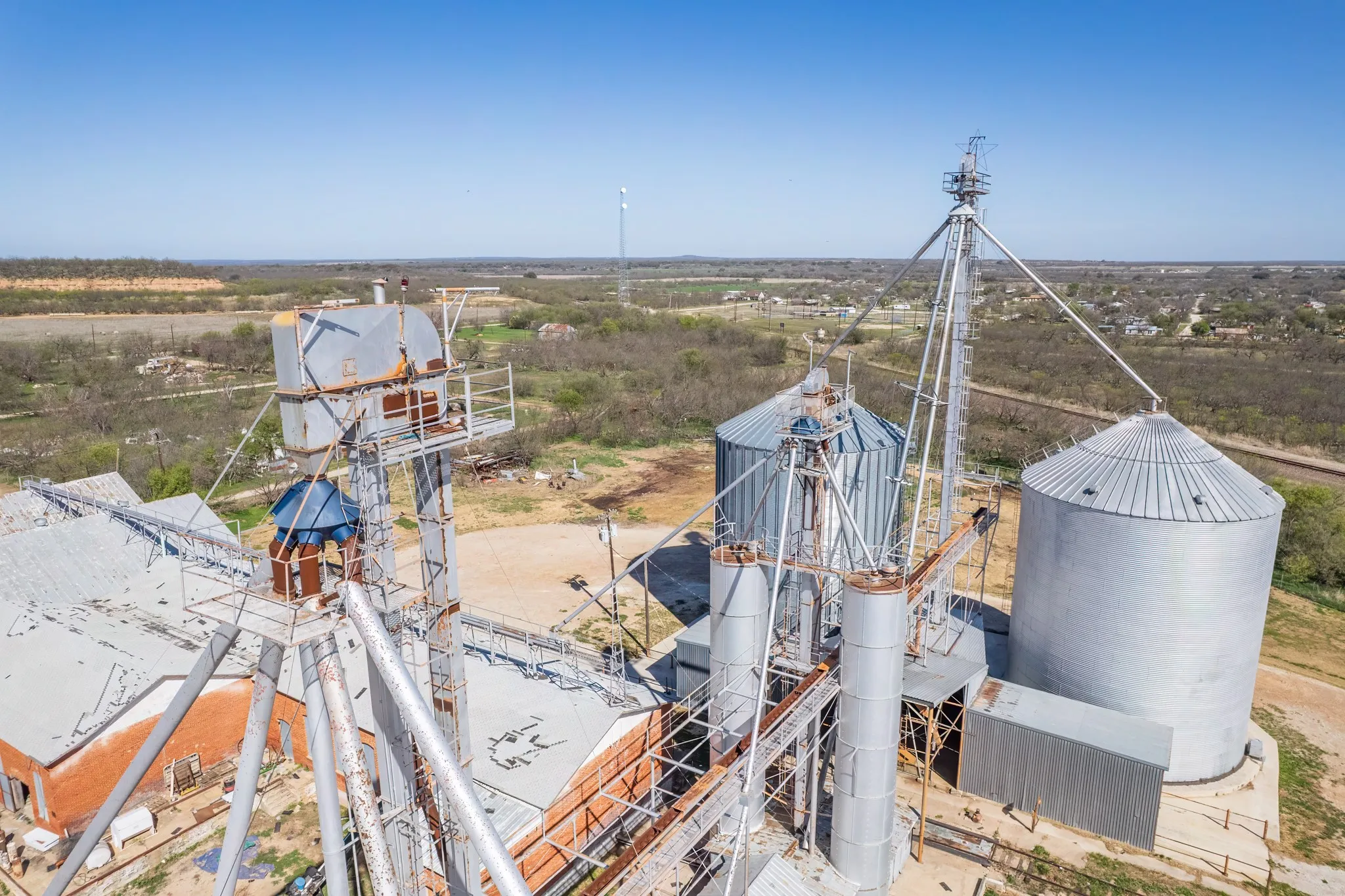 Industrial For Sale in Coleman County , 716 Brush Street, Coleman, Texas 76834, 0, 0, Garage spaces, 0 Sqft, built in 1970, Preowned, Price $395,000, mls#21218959, Real Estate Agent in Coleman, Homes For Sale in Coleman county, Homes For Sale in Coleman, Realtor in Coleman Texas, Real Estate Brokerage Independent Realty Texas, Luminita Cordes Realtor